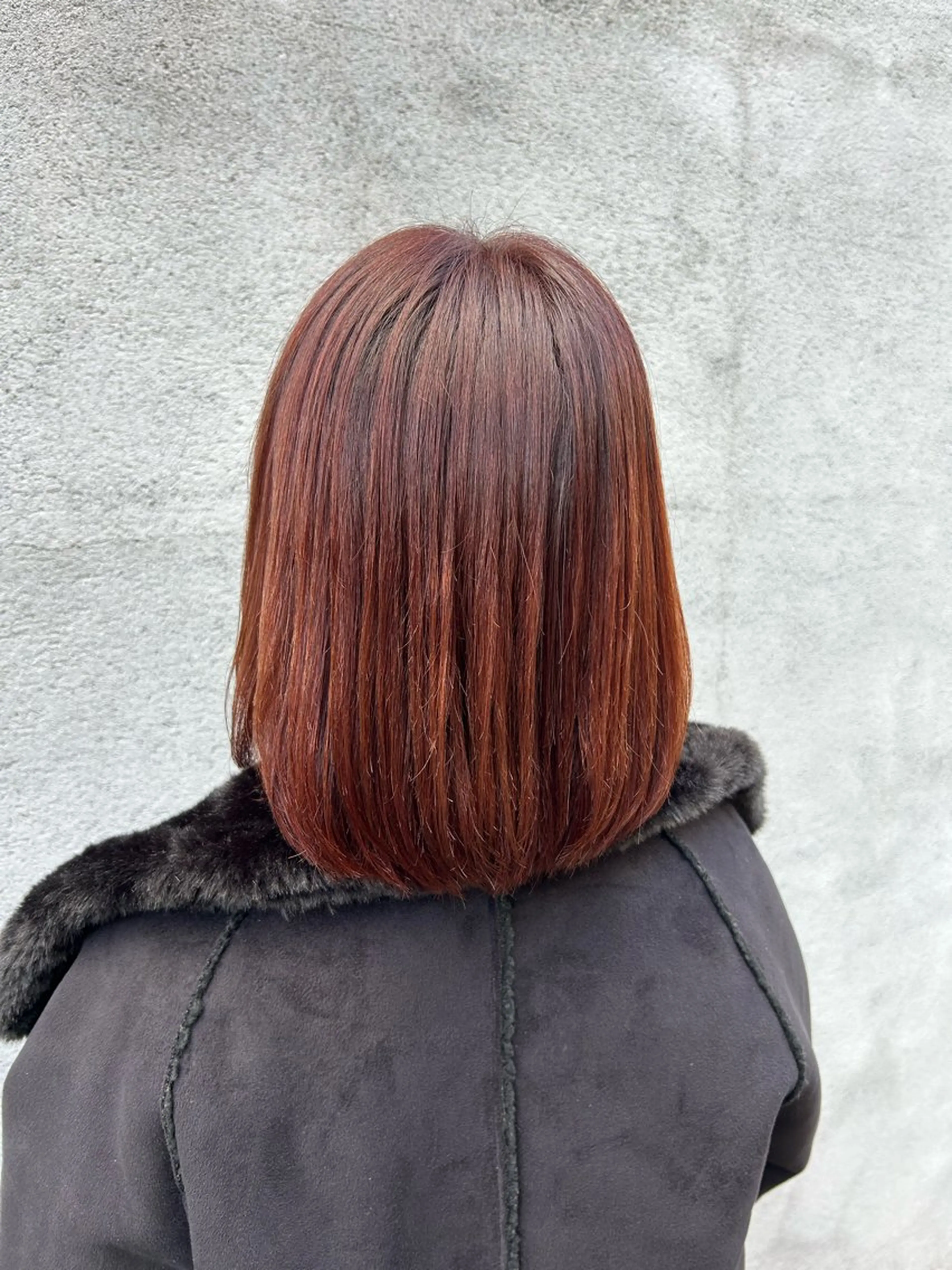 ミディアム カラー 顔周りカット ピンク カラー🩰りりのヘアスタイル