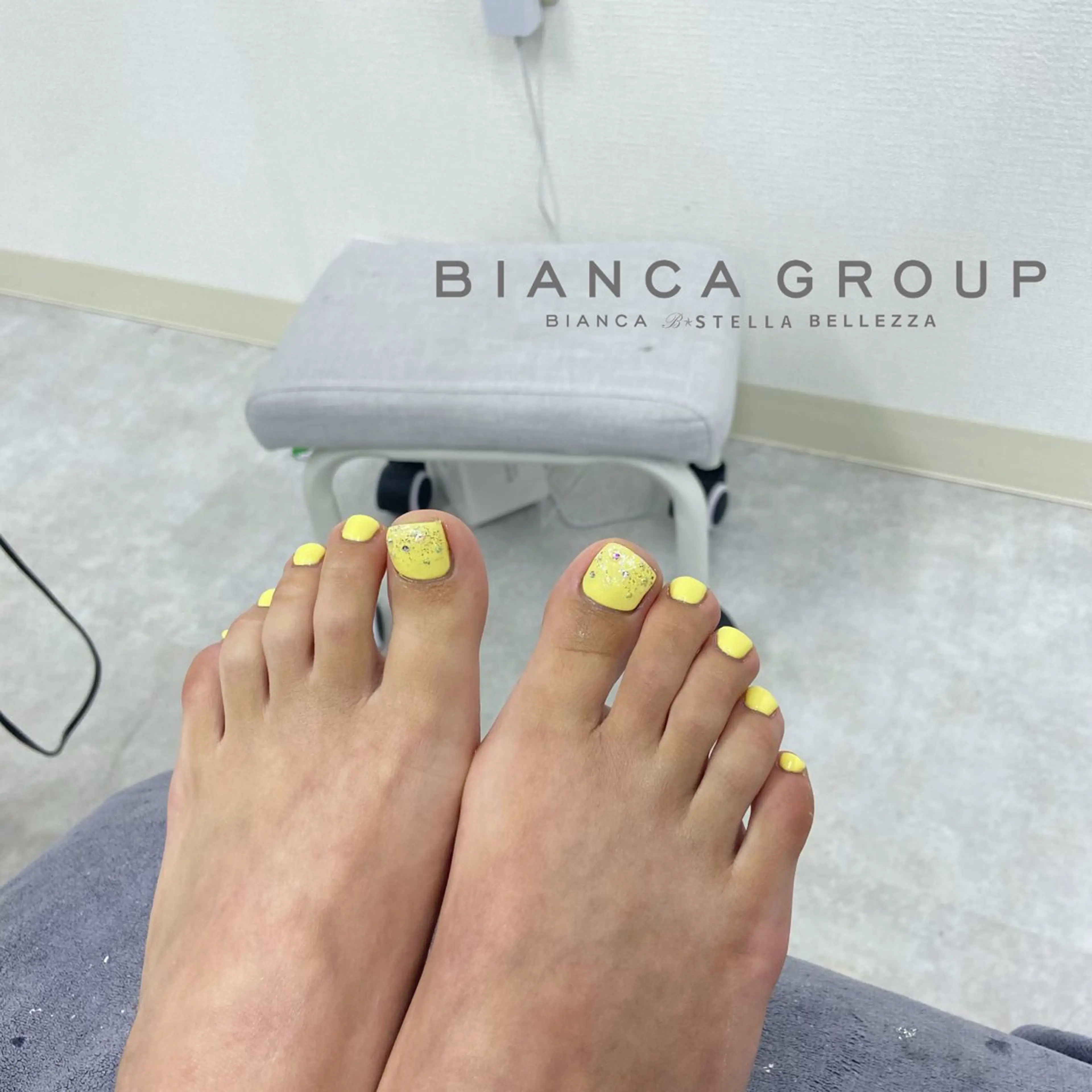 ネイル フットネイル Bianca 若松 颯菜のネイルデザイン