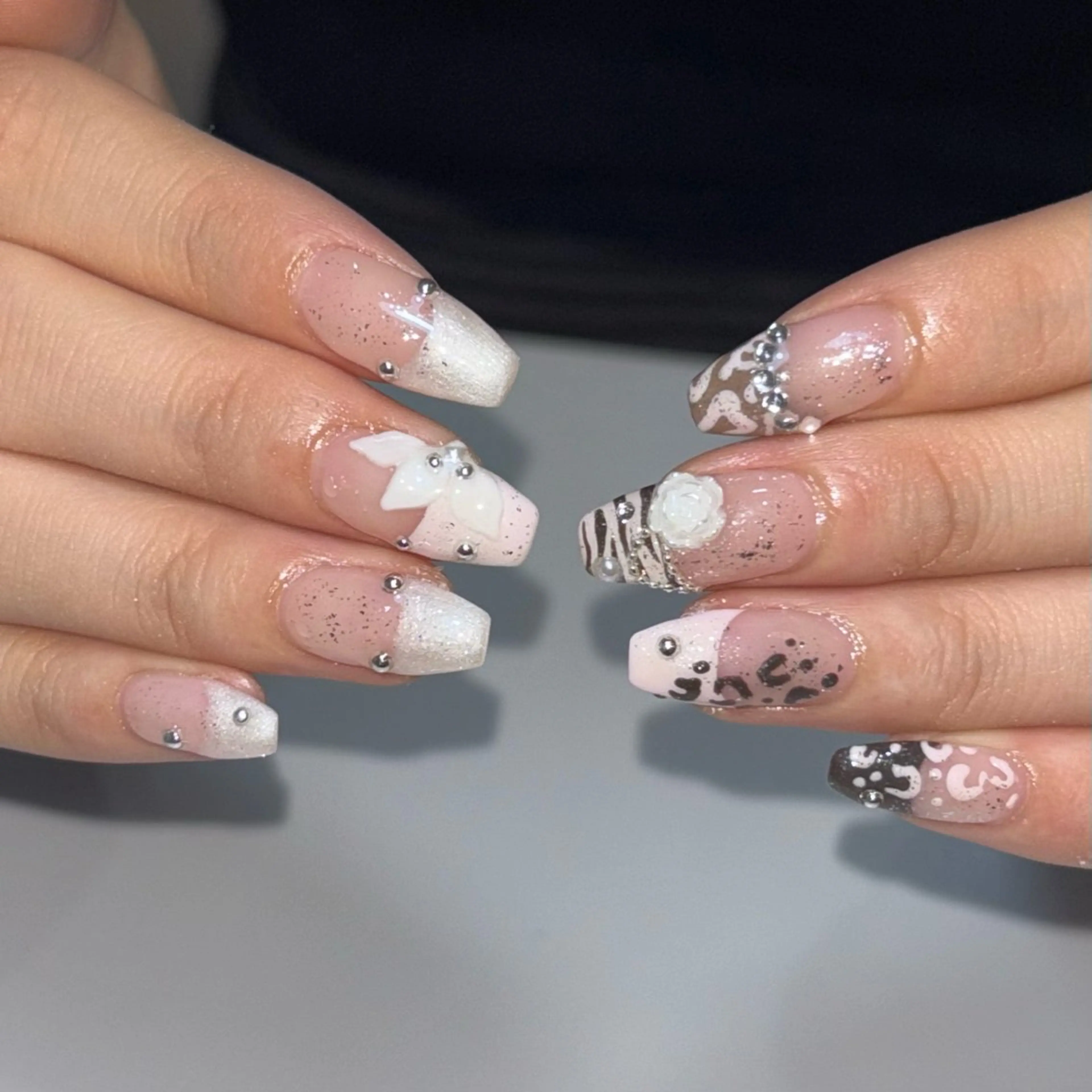 ネイル ワンホンネイル ハンドネイル Yay /y2k・個性派のネイルデザイン