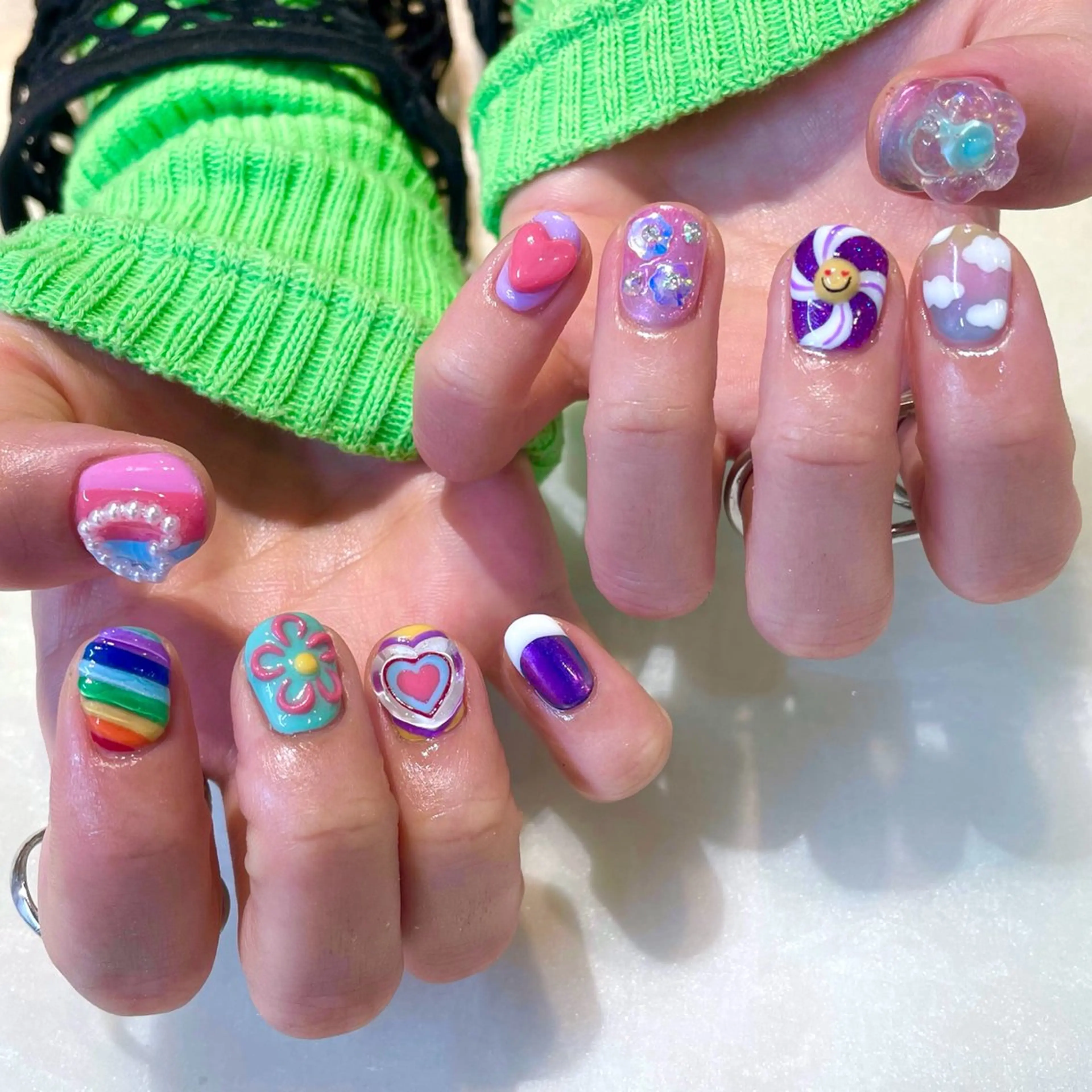 ネイル ハンドネイル 新井 ひなののネイルデザイン