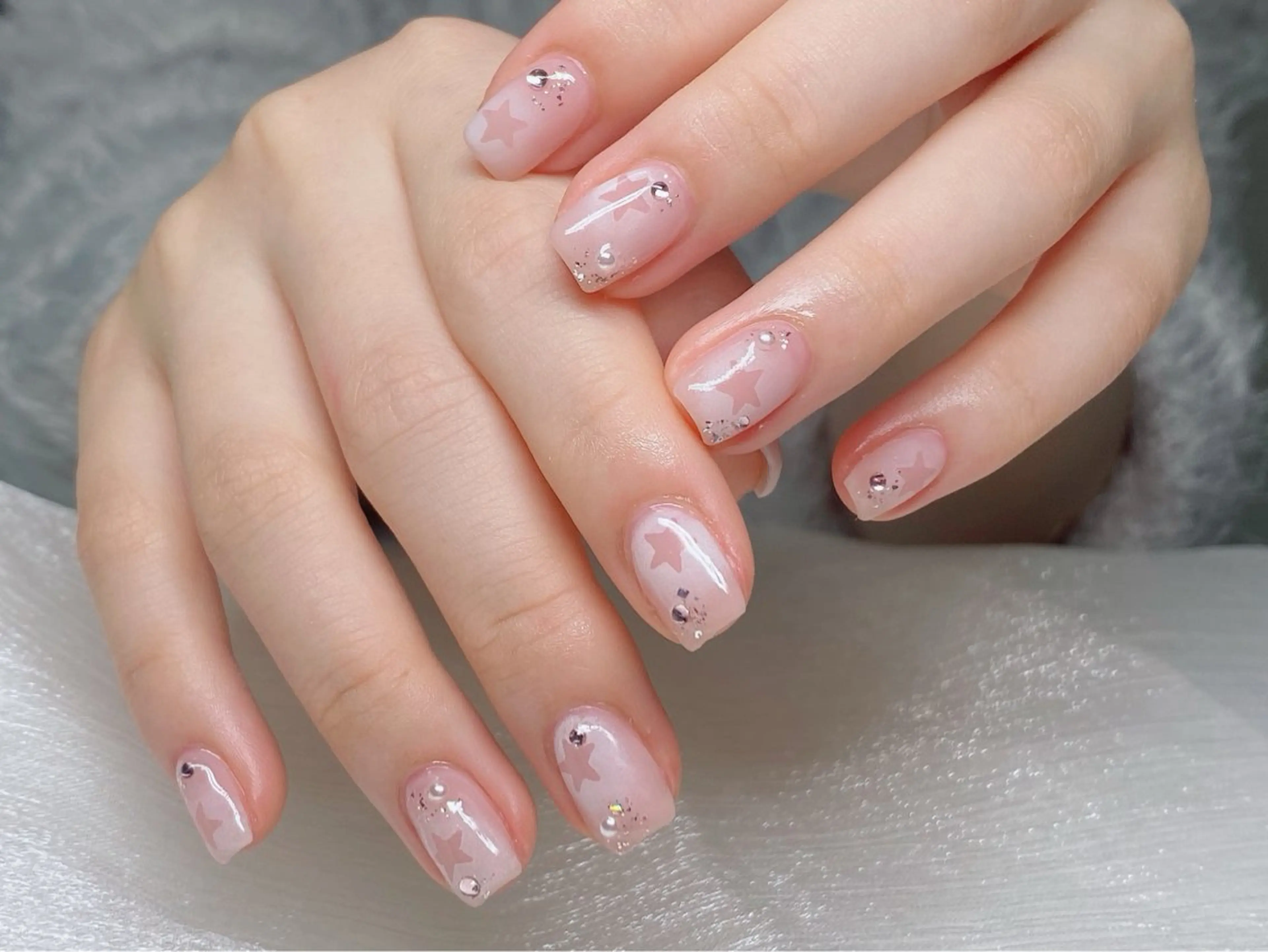 ネイル アートネイル チークネイル 長さ出し フラッシュネイル フットネイル ハンドネイル Nail Annのネイルデザイン