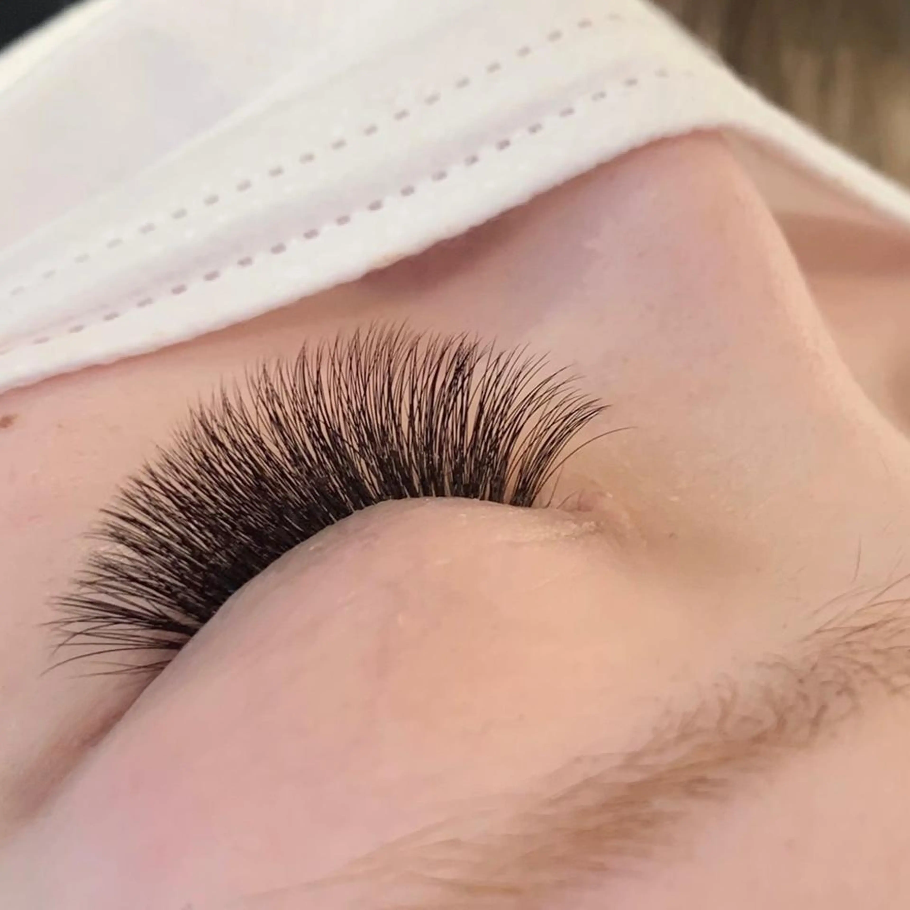 マツエク・マツパ ボリュームラッシュ Lucia 中澤のマツエク・マツパデザイン