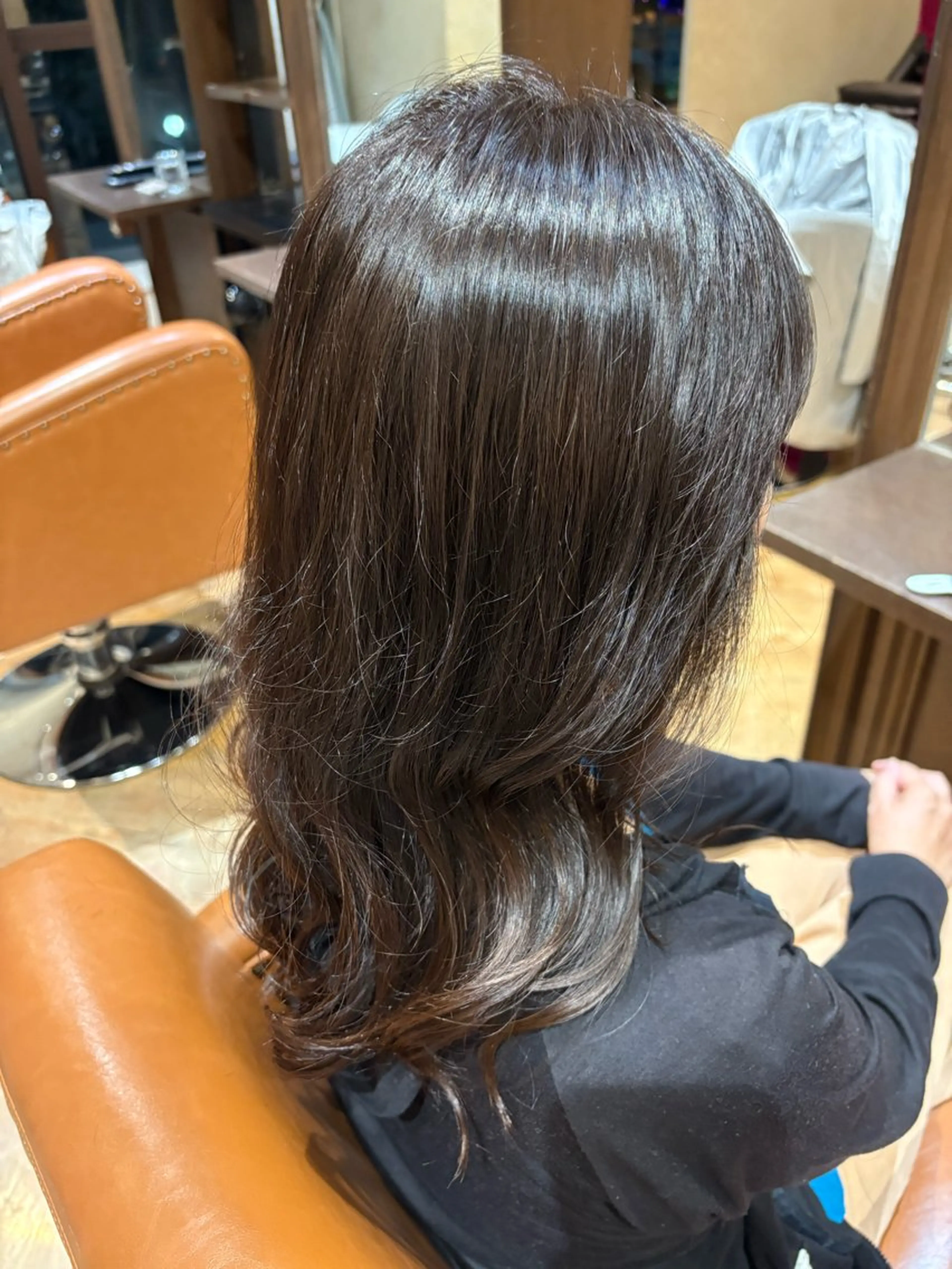 セミロング 吉岡 優斗のヘアスタイル