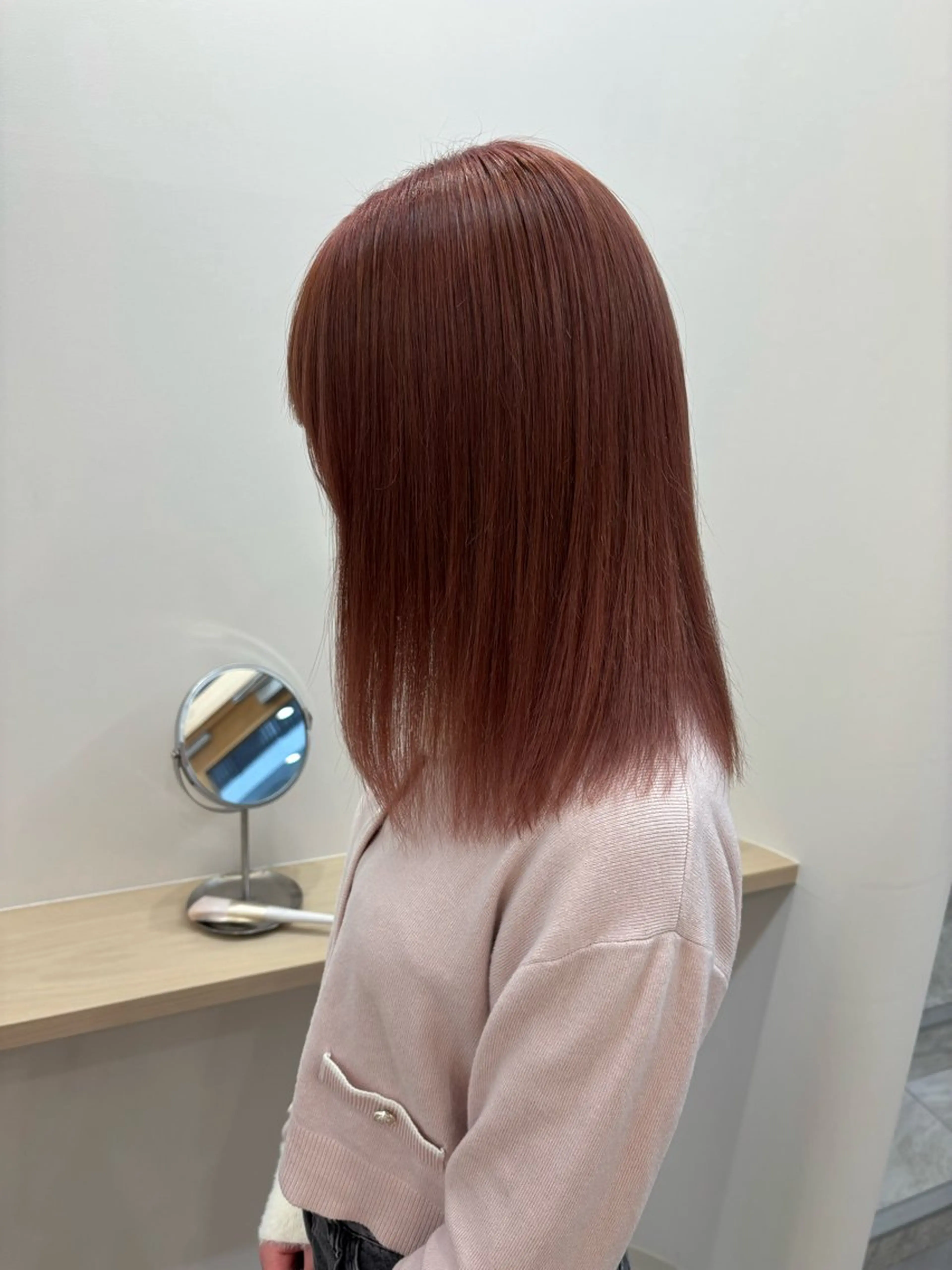 ミディアム トリートメント ヘアカラー トリートメント とき/髪質改善/透明 感カラー☘️のヘアスタイル