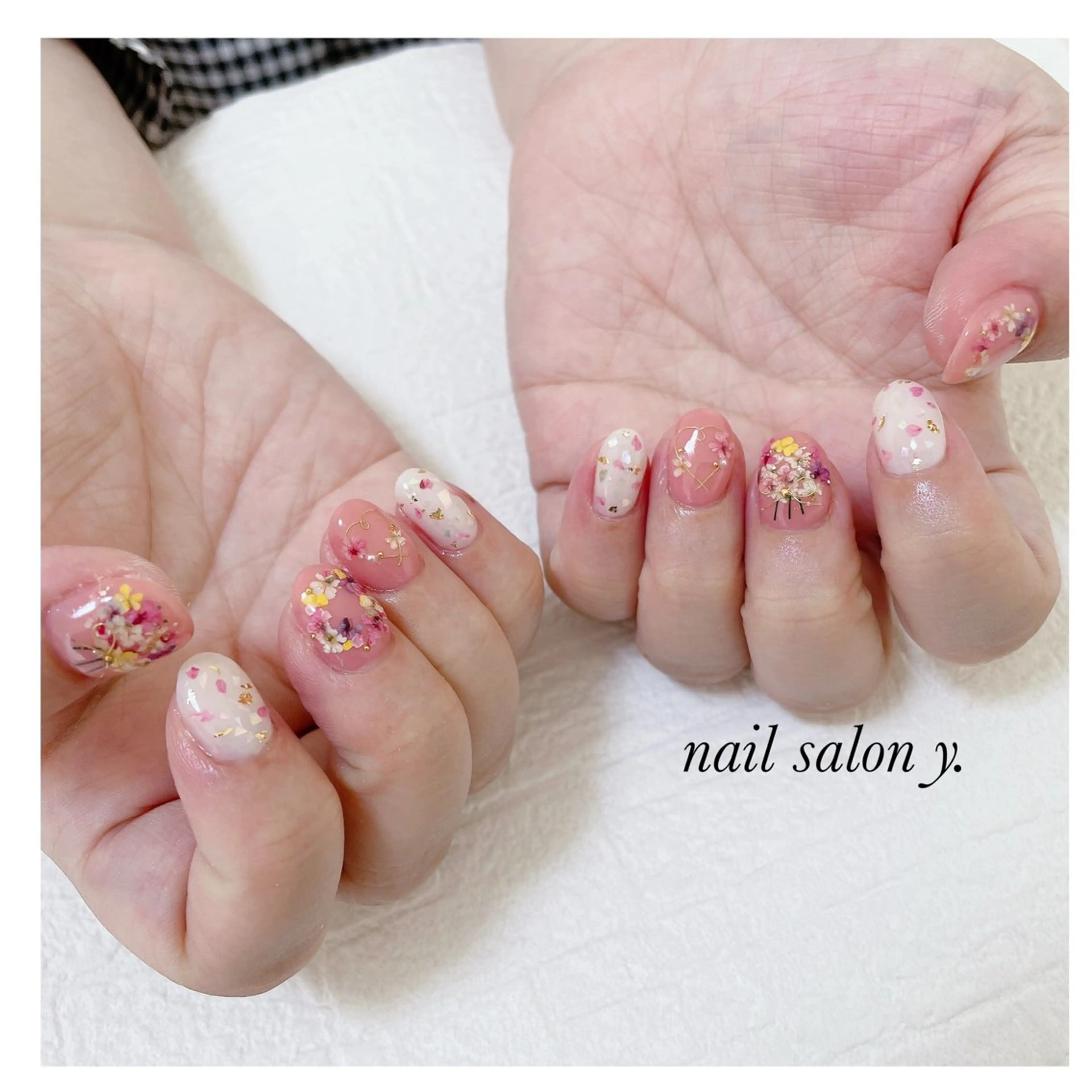 ネイル ハンドネイル nailsalon y.のネイルデザイン