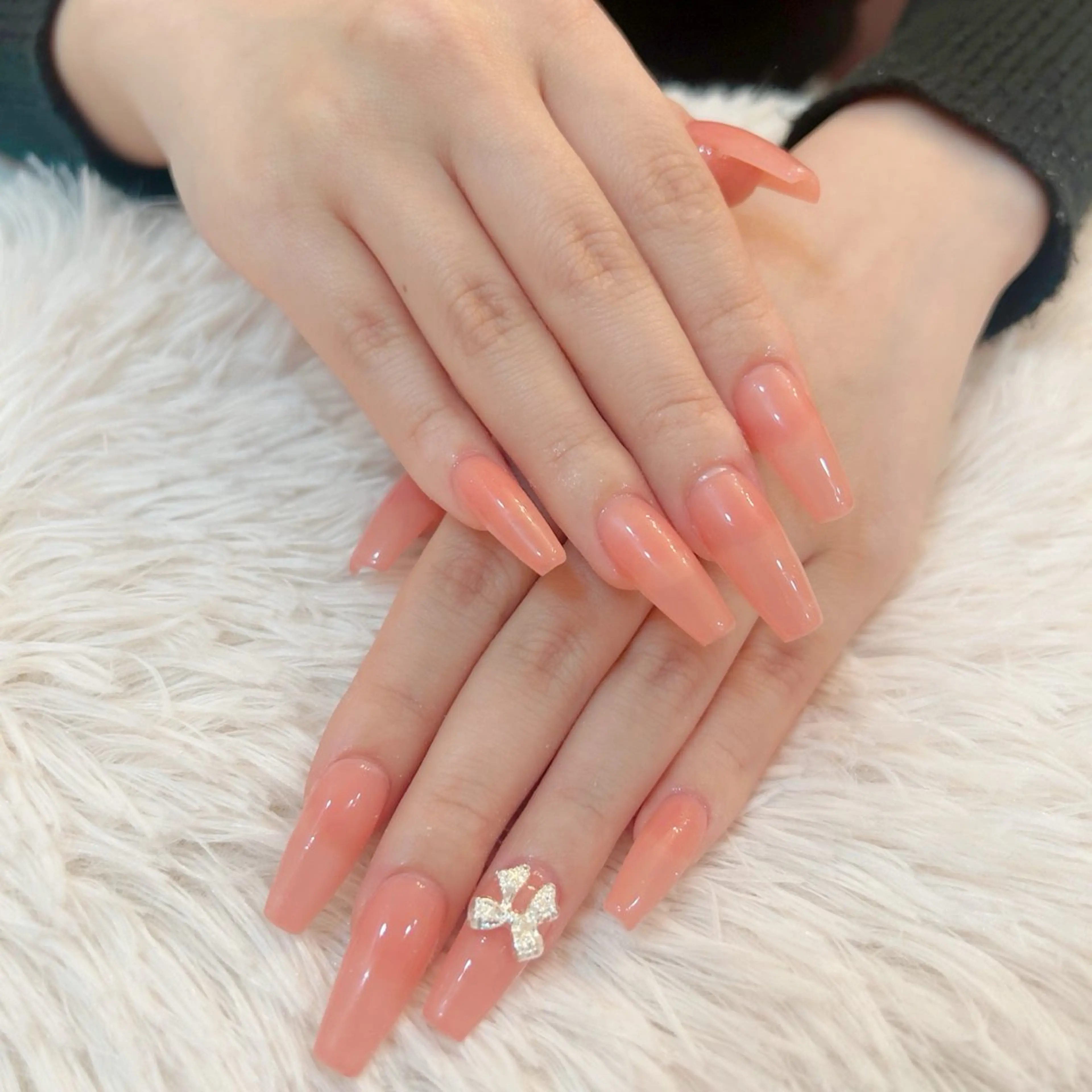 ゲリラクーポン⚡️【1日お1人限定】長さ出し10本+ワンカラー¥6900🩵💜オフありの写真