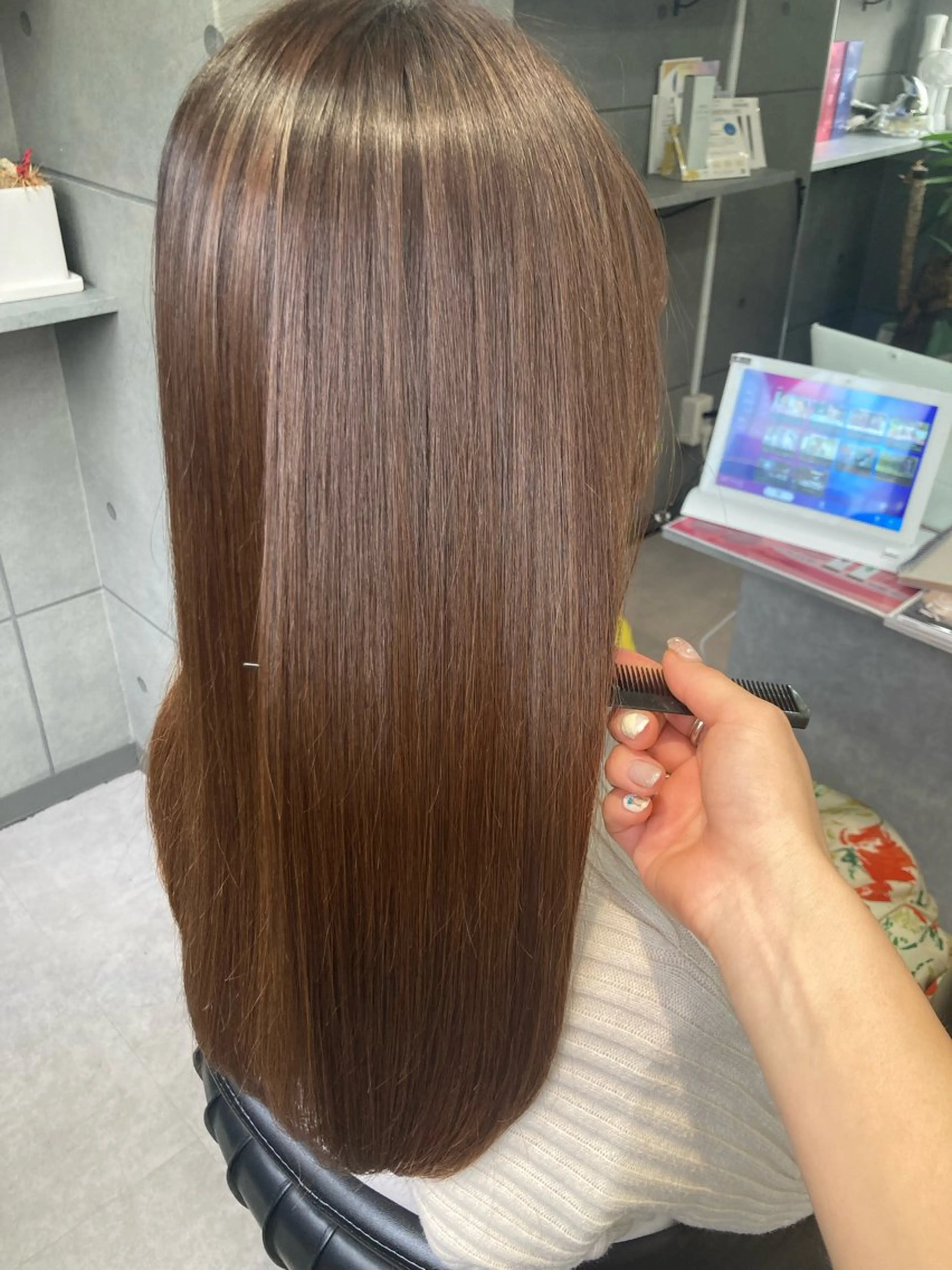 ロング トリートメント 髪質改善☺︎縮毛矯正 ふじい まりんのヘアスタイル