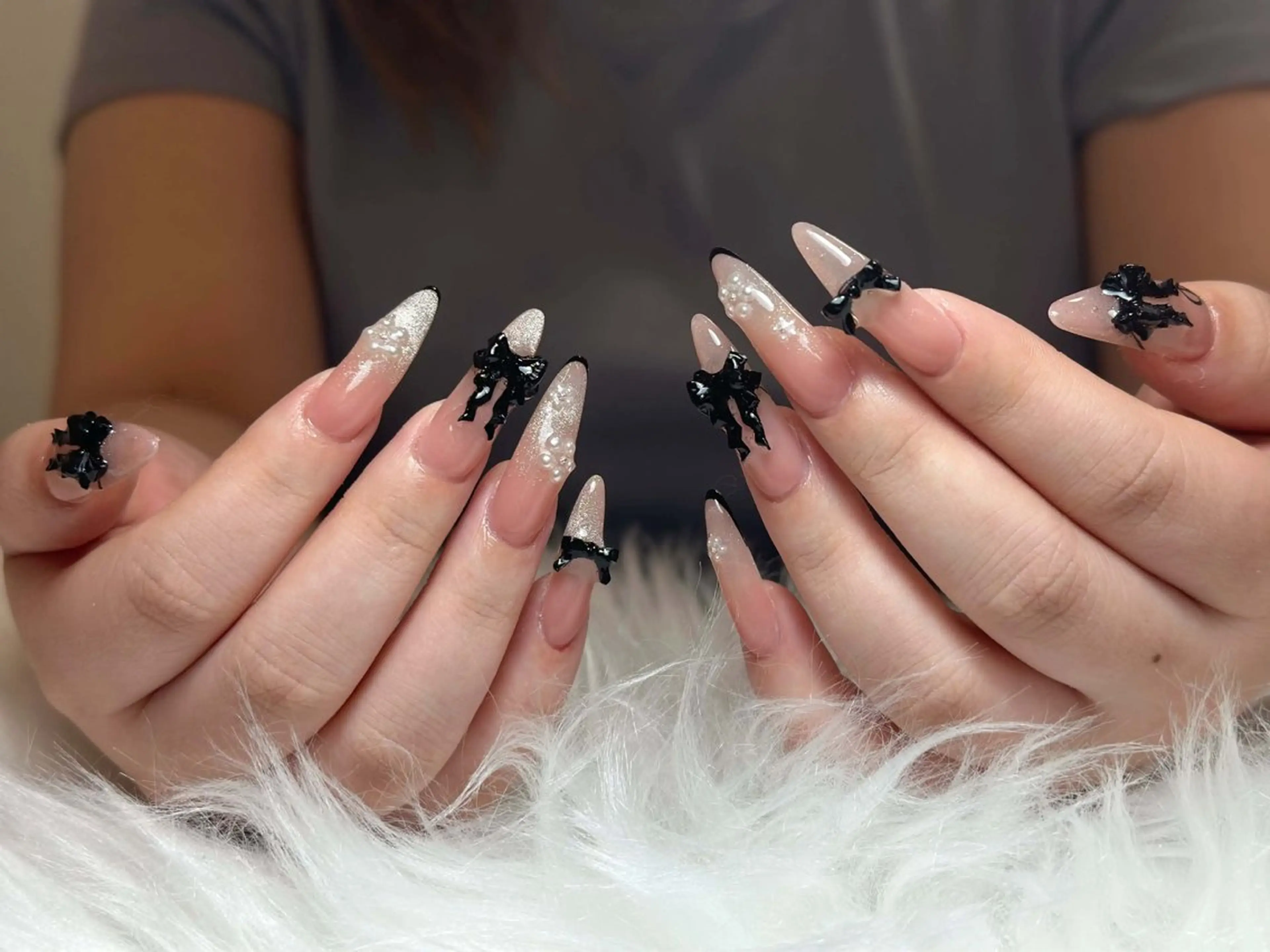 ネイル フレンチネイル ジェルネイル ガーリー 韓国ネイル ロングネイル ハンドネイル NieNail Nezukoのネイルデザイン