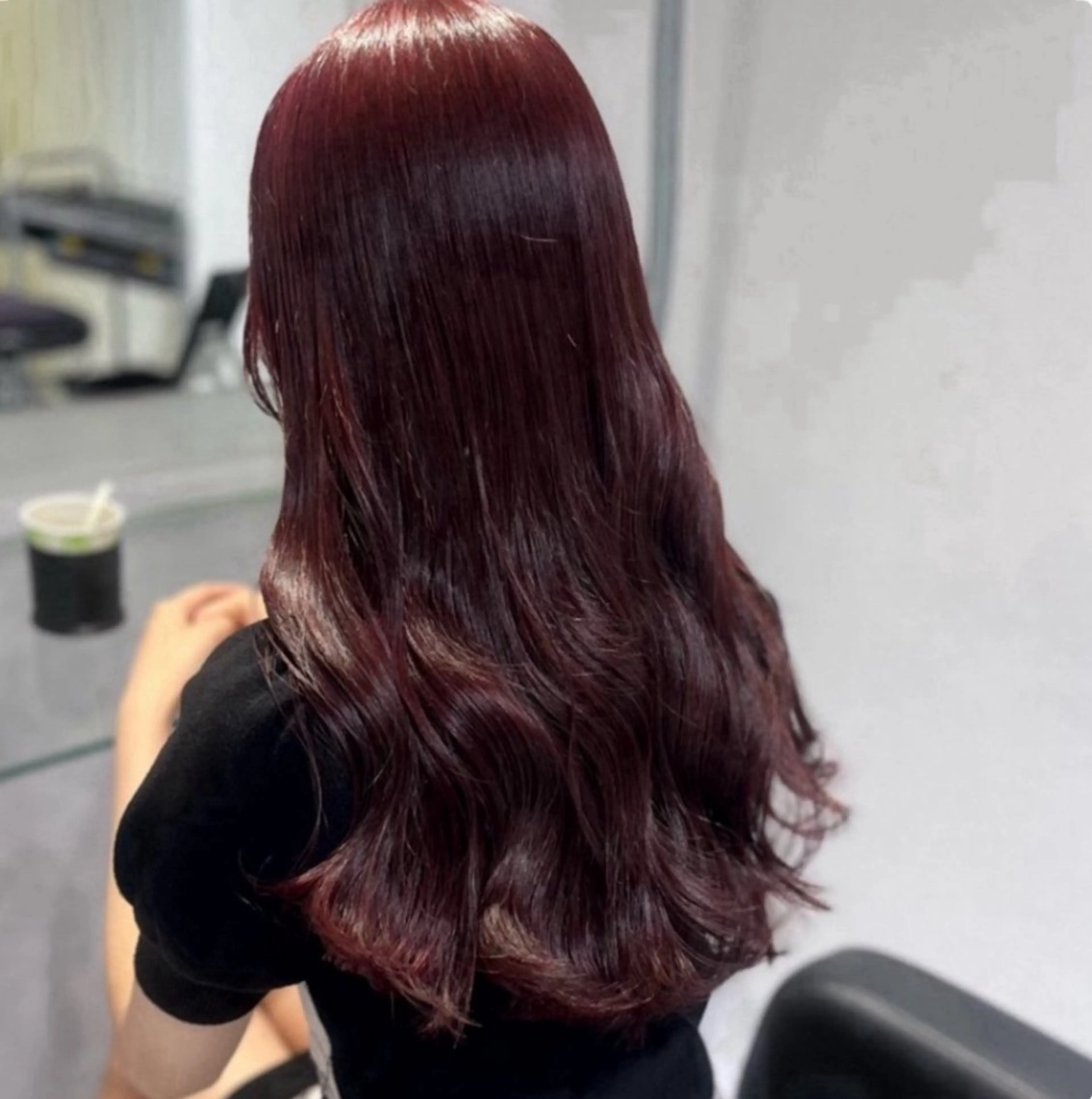 ロング カラー 🫧うる艶トレンド 🫧透明感カラーのヘアスタイル