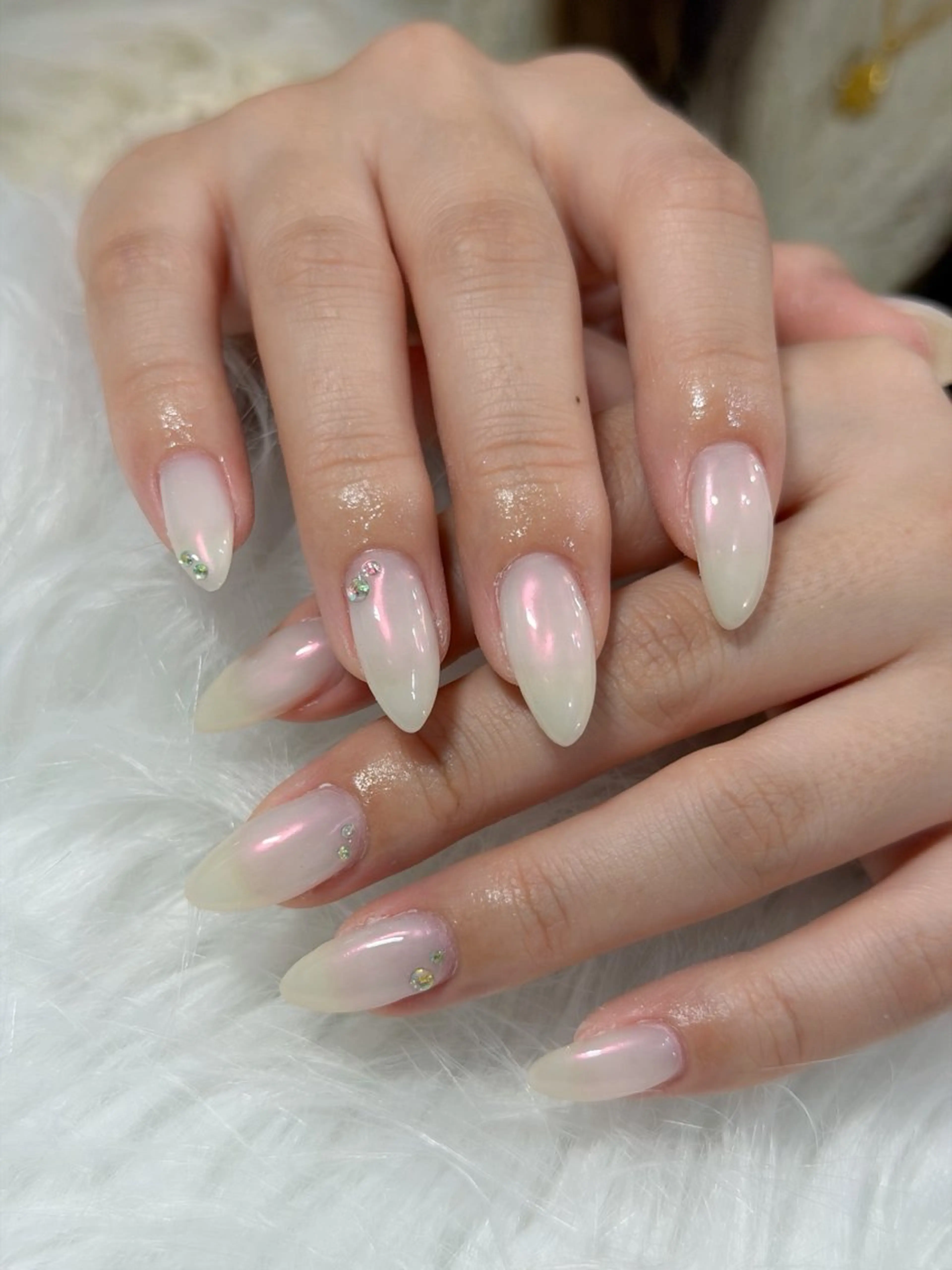 ネイル ハンドネイル フットネイル LAVISH nanamiのネイルデザイン