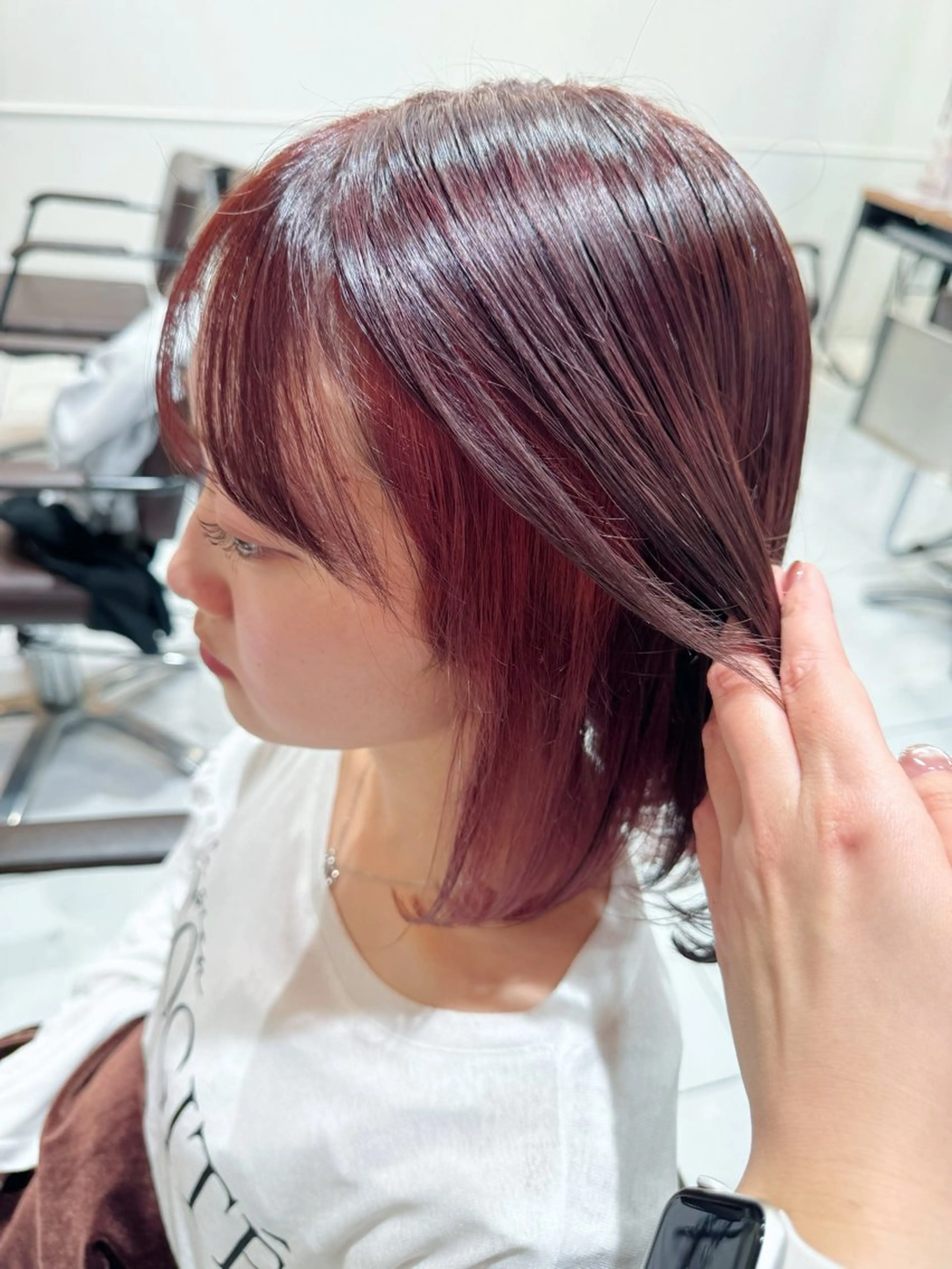 カラー 八木菜美 似合わせ/ニュアンスのヘアスタイル