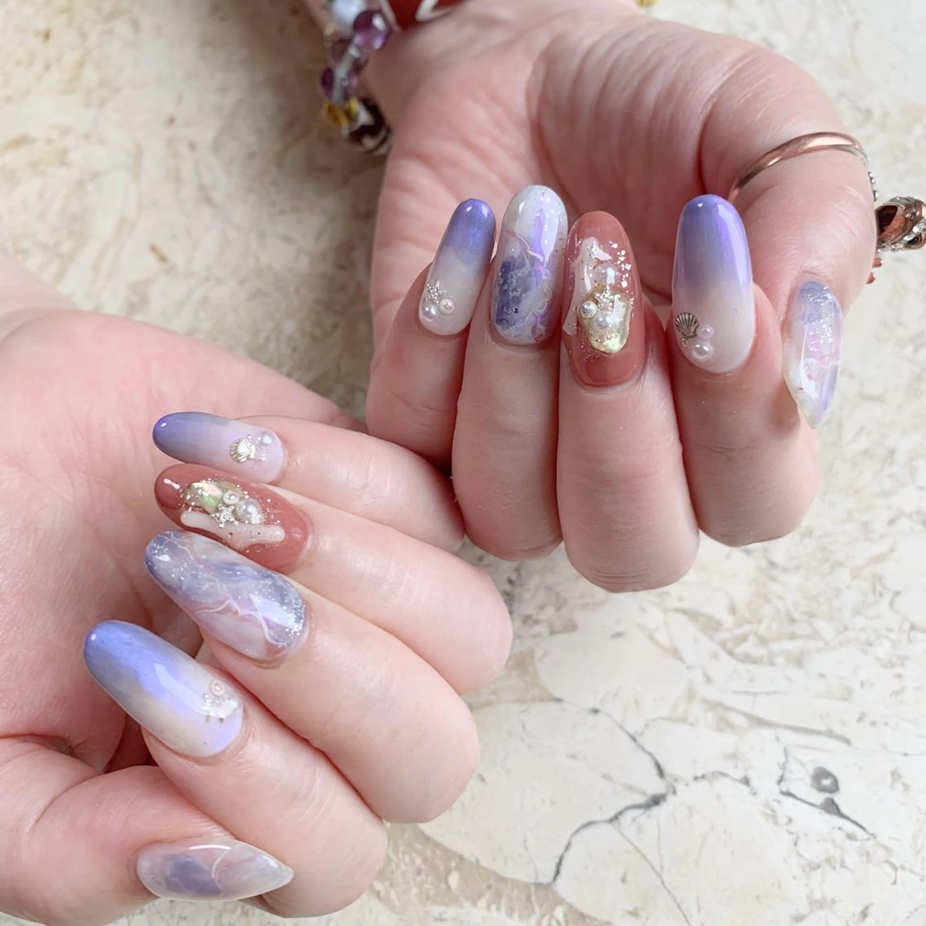 ネイル ジェルネイル ニュアンスネイル パラジェル 春ネイル 夏ネイル ハンドネイル フットネイル nail salon mieux(ミュー)のマツエク・マツパデザイン