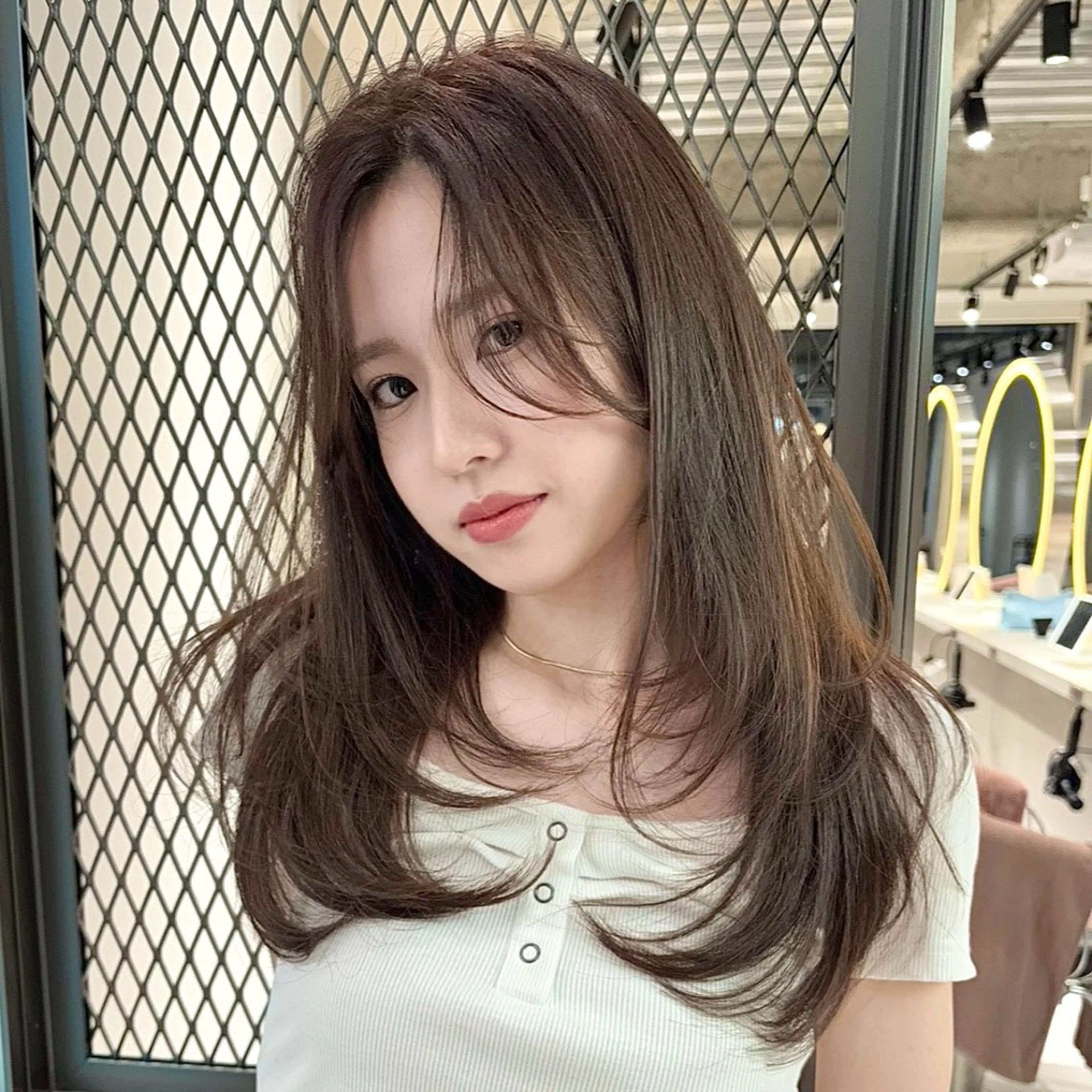 ミディアム ミディアムレイヤー レイヤーカット カット ヘアカラー トリートメント ハルナ / 韓国ヘア♪のヘアスタイル