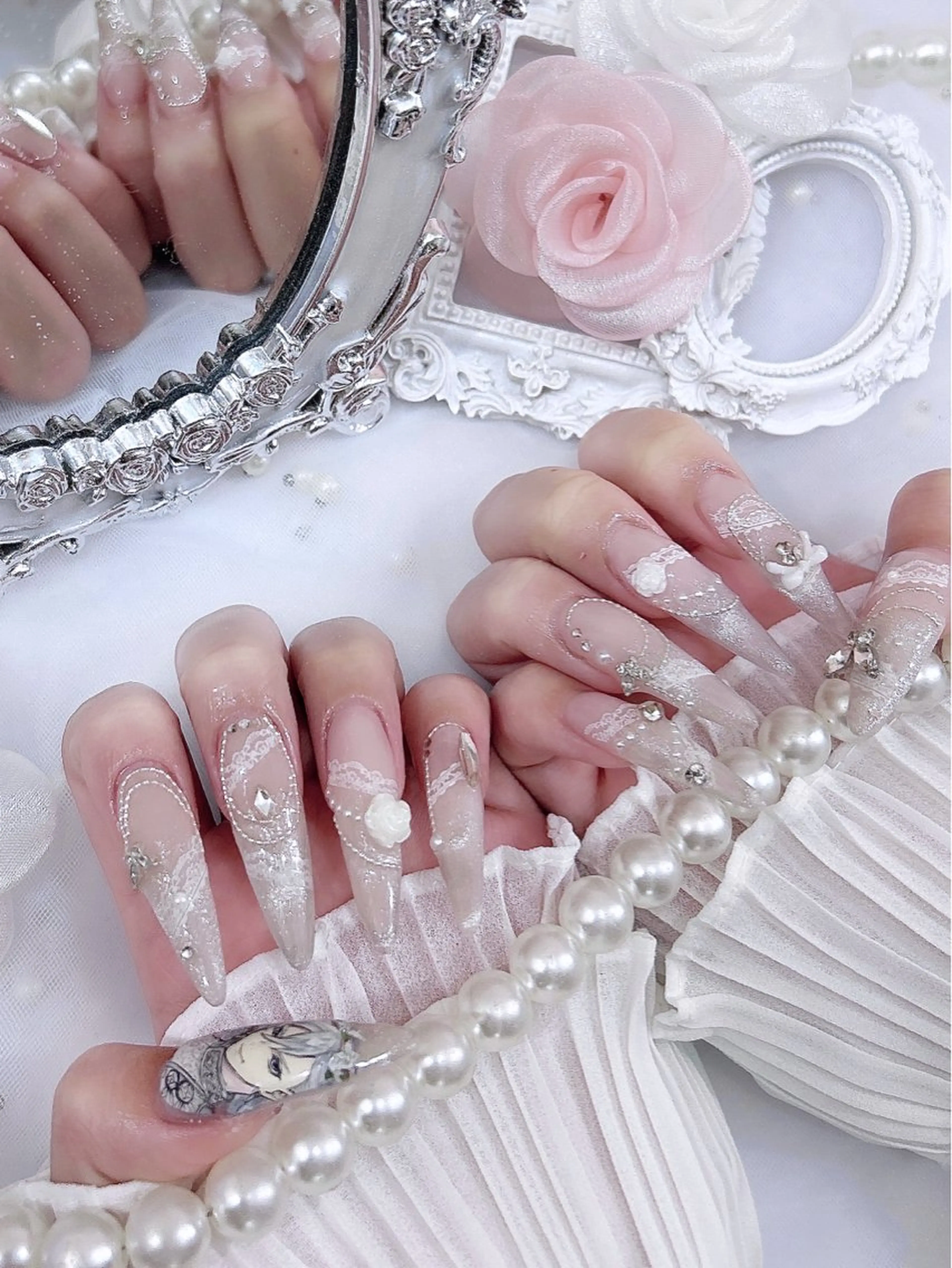 ネイル ハンドネイル ️🫧みつき/ 渋谷/痛ネイル️🫧のネイルデザイン