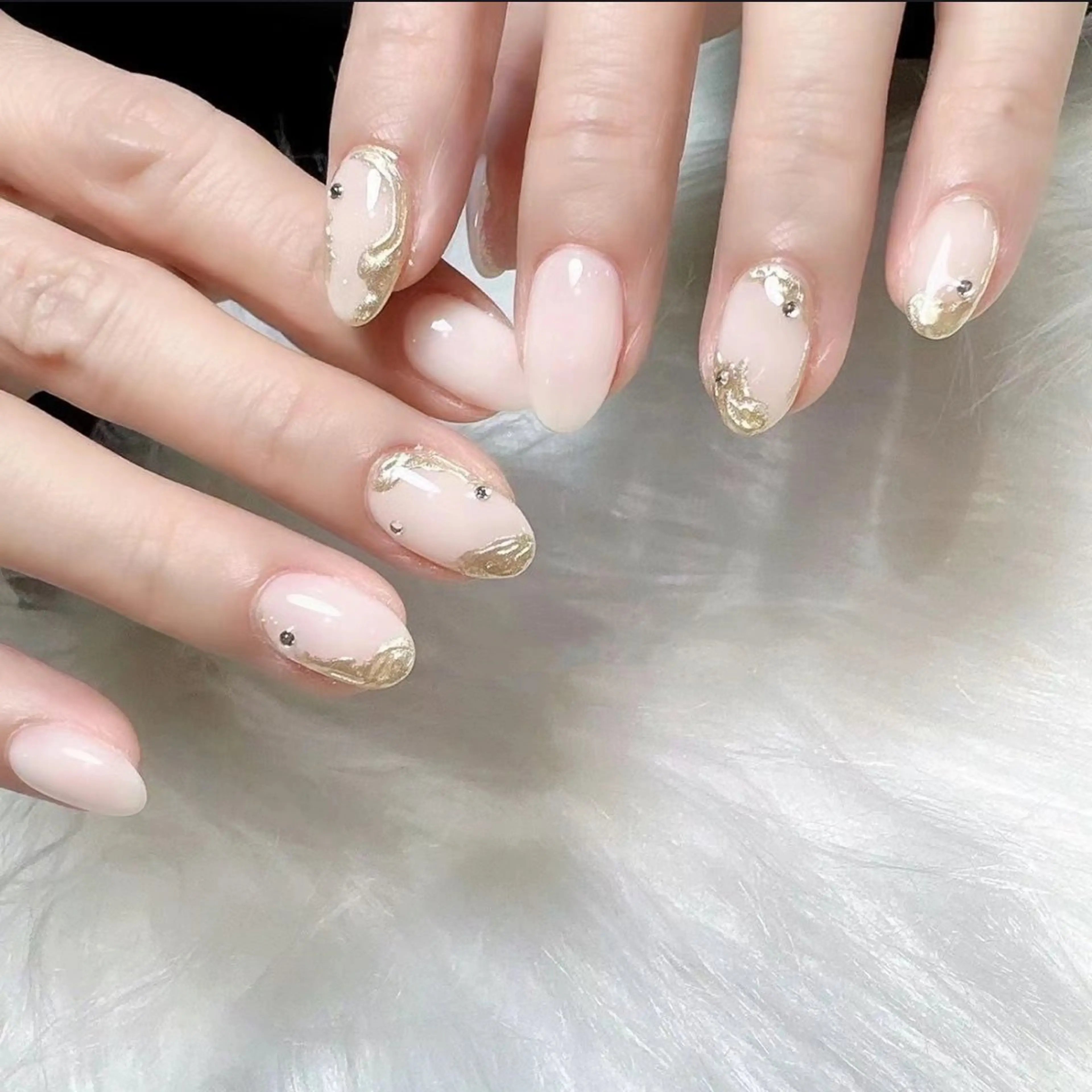 ネイル ハンドネイル ハンドケア 🍑 momo_nailのネイルデザイン