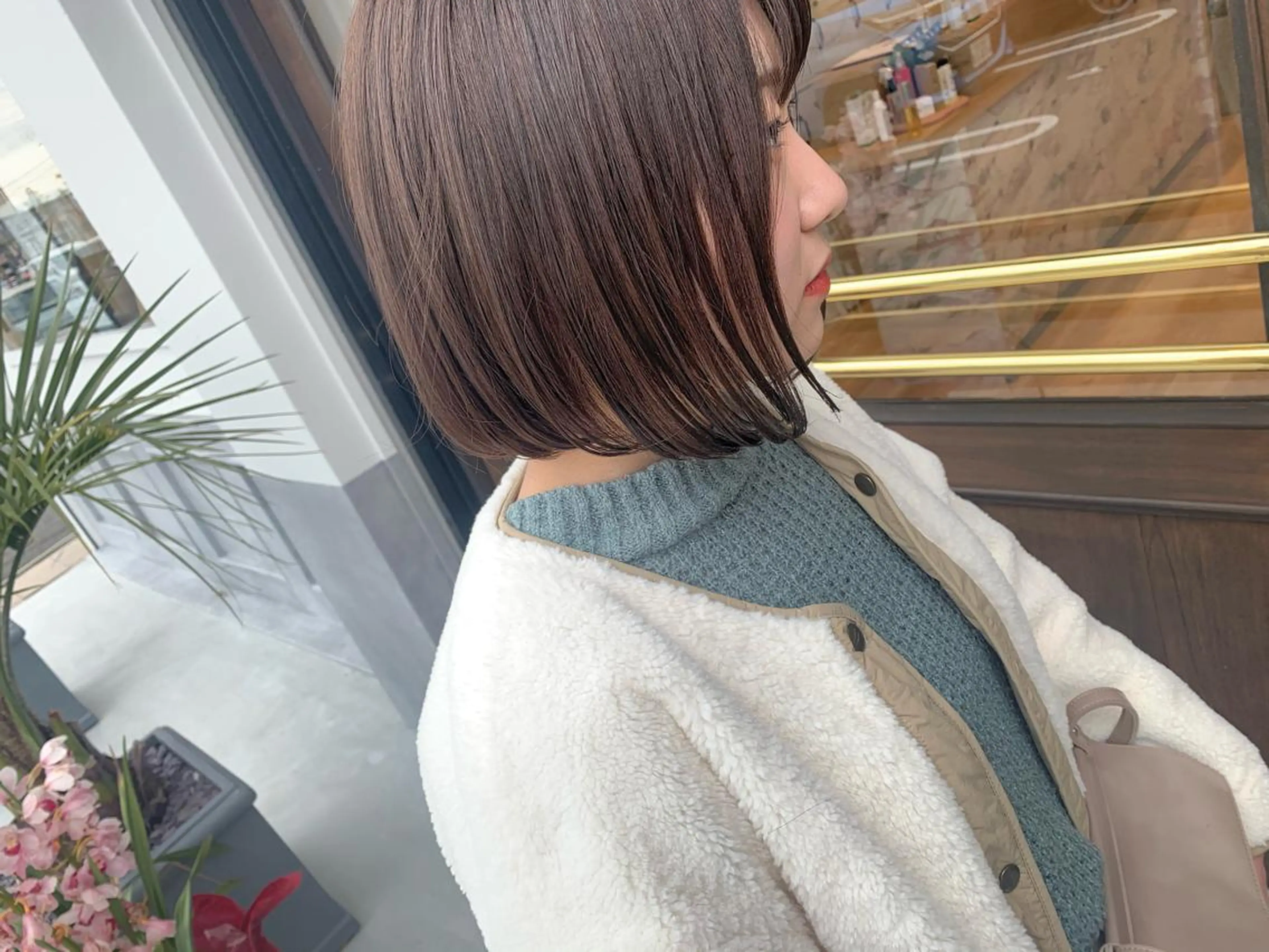 ショート ボブ 吉田 早織のヘアスタイル