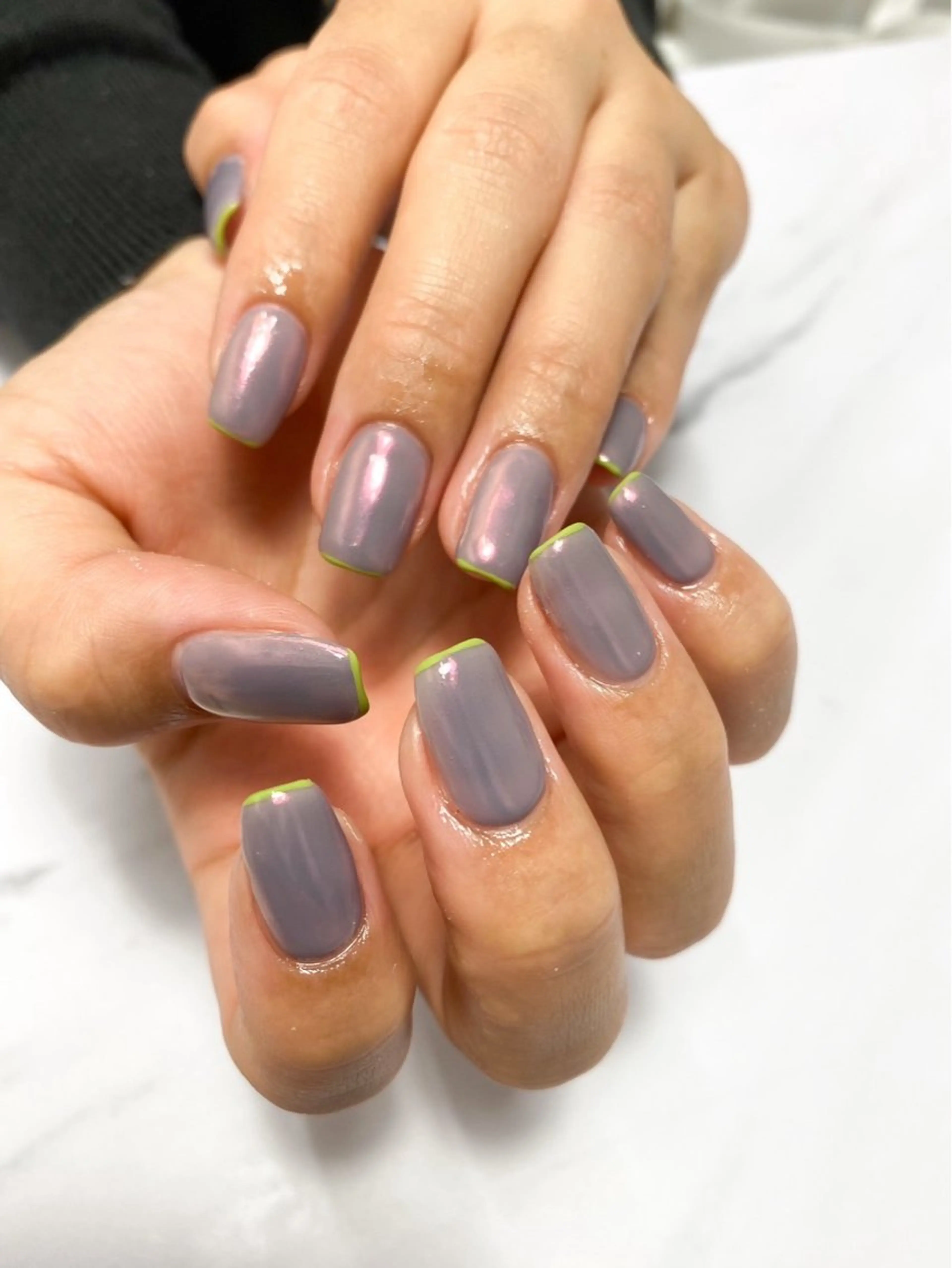 ネイル オーロラネイル ジェルネイル マグネットネイル ニュアンスネイル ワンカラーネイル 草加ニュアンスネイル 🌚hersのネイルデザイン