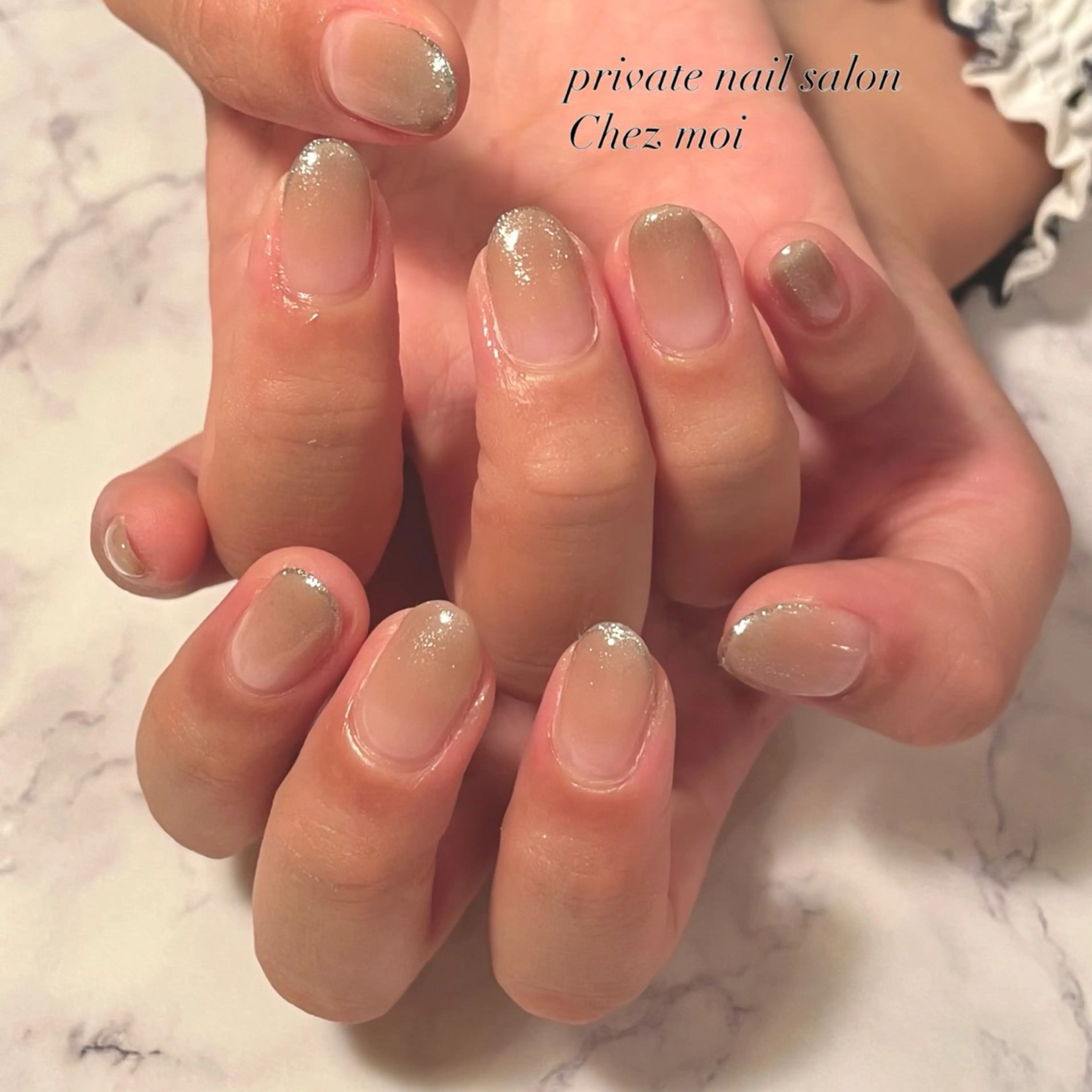 ネイル グラデーション ラメ(グリッター) KOMINE TOMOKOのネイルデザイン