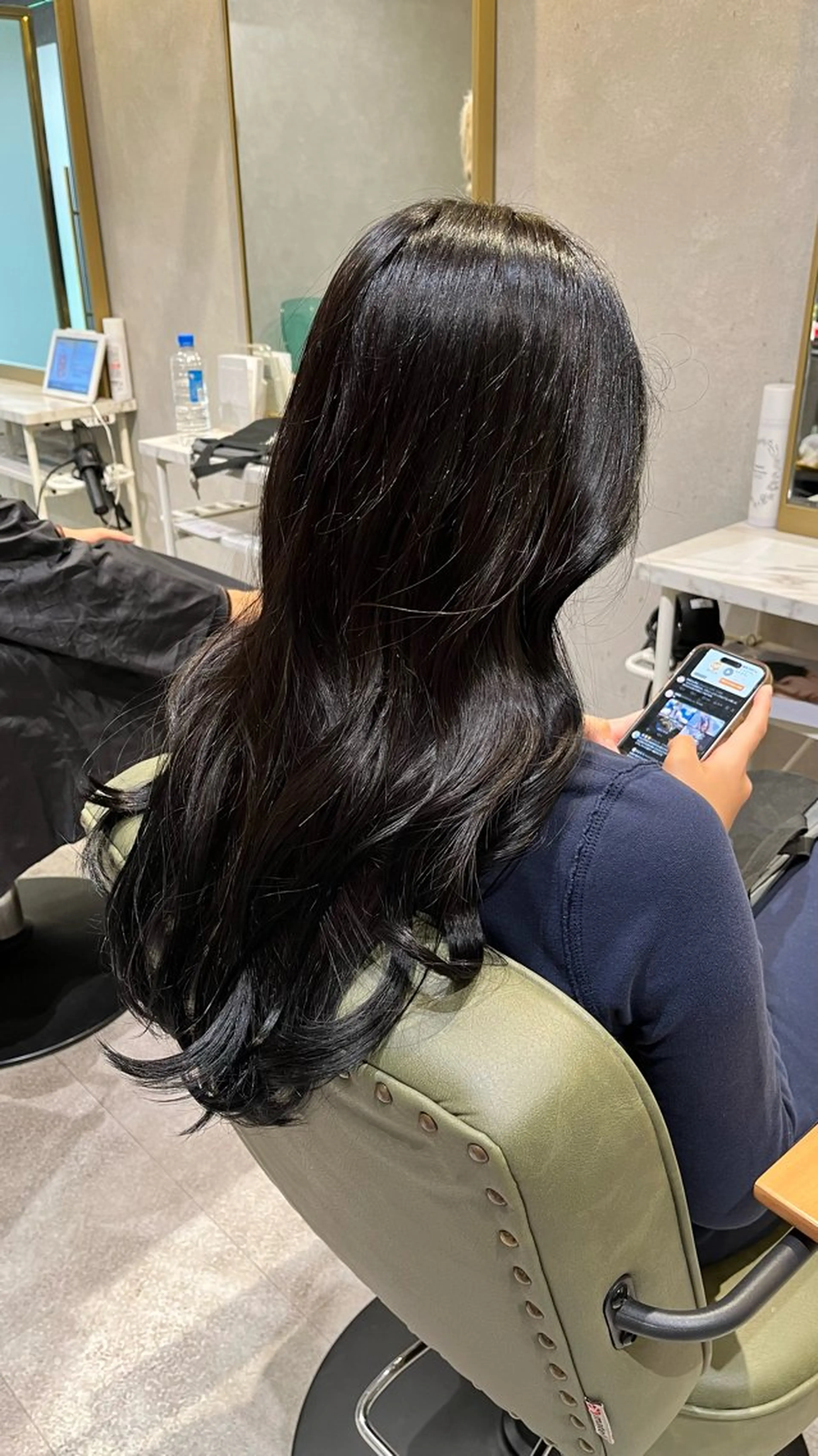 ロング カラー 新宿/ヘアカラー AiNAのヘアスタイル