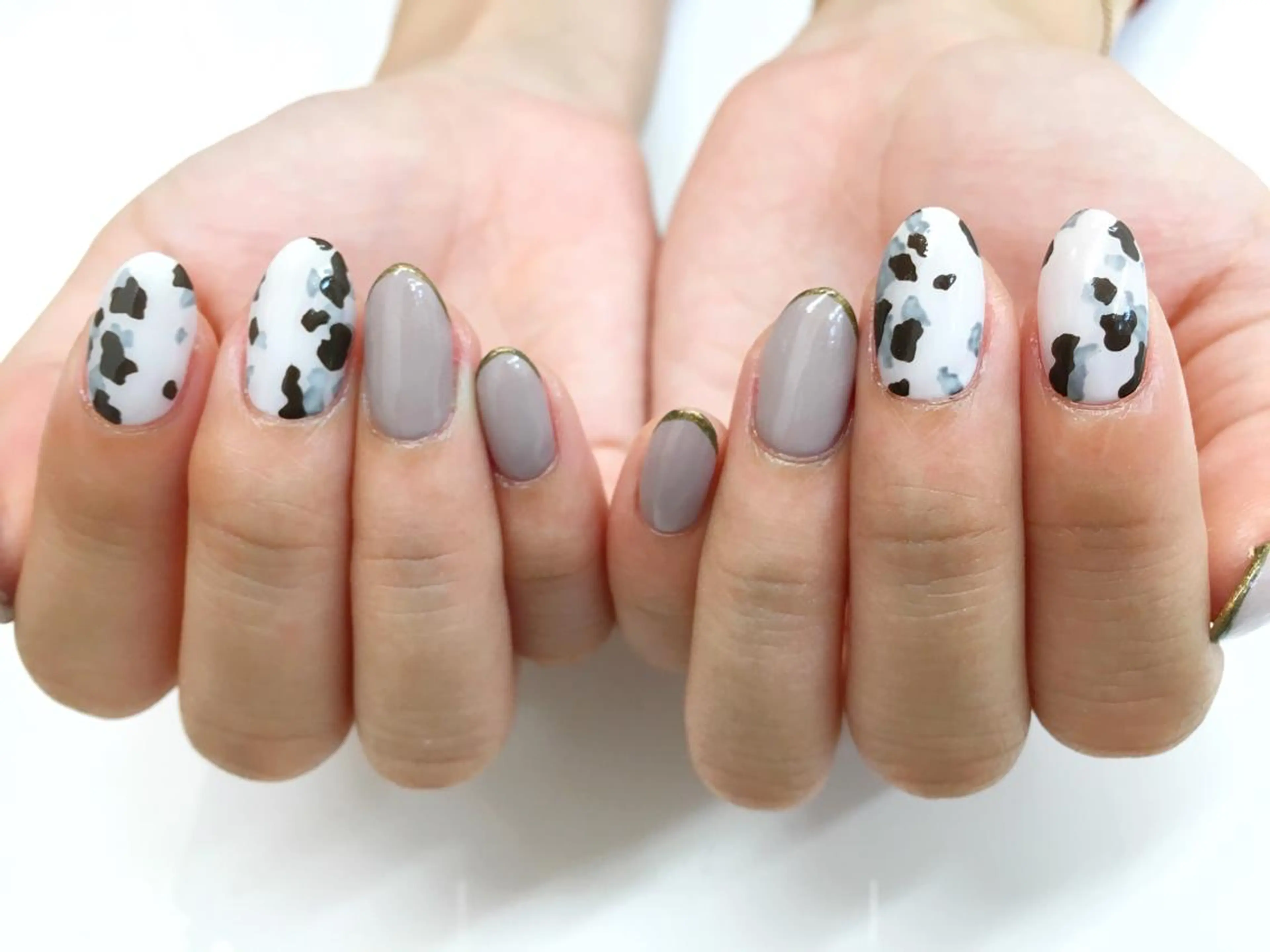 ネイル べっ甲ネイル NAILSALON RuINのネイルデザイン