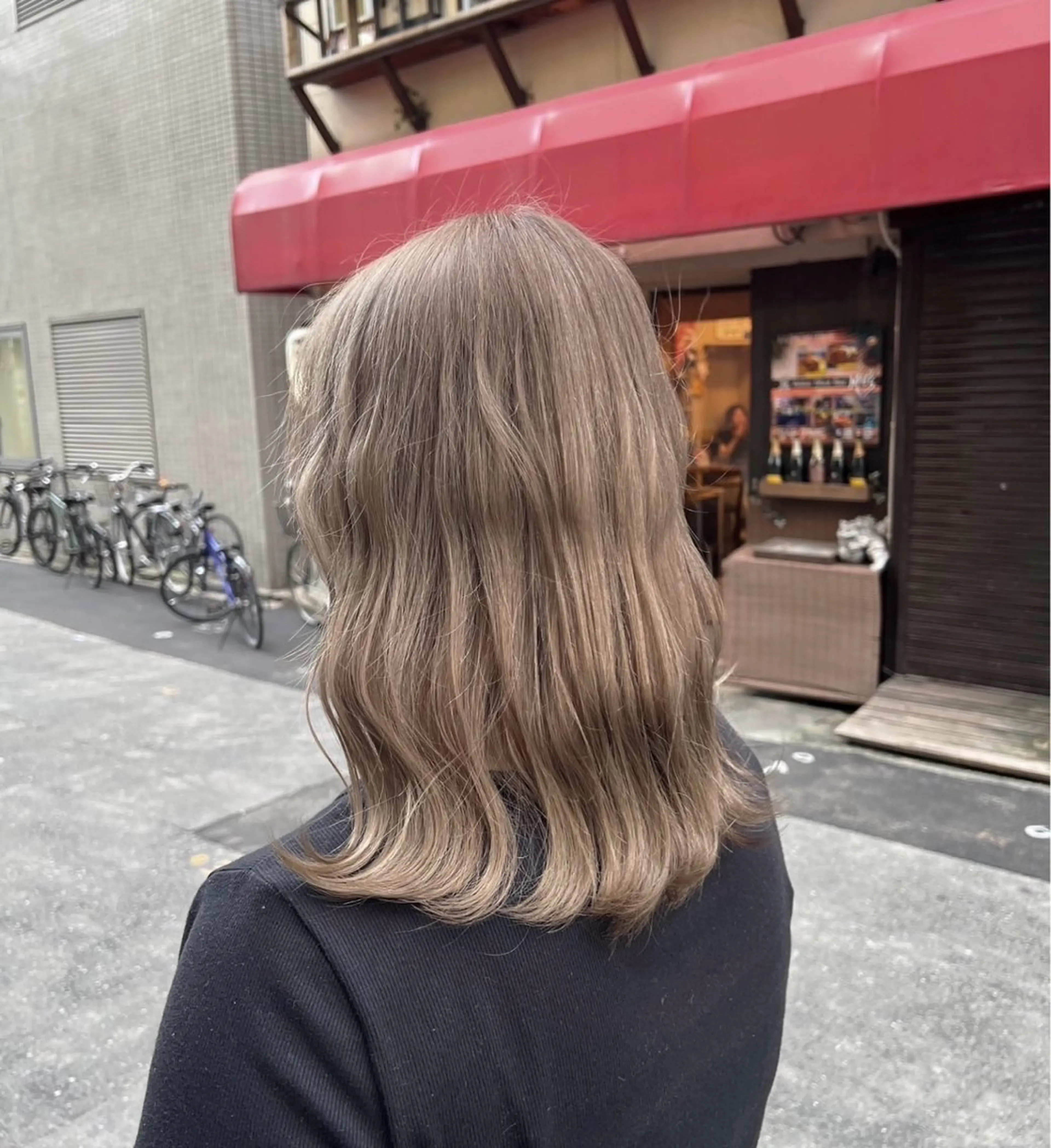ミディアム カラー ベージュカラー ミルクティーベージュ ヘアカラー トリートメント ROBIN所属・指名数No.1 /NAOYAのヘアスタイル
