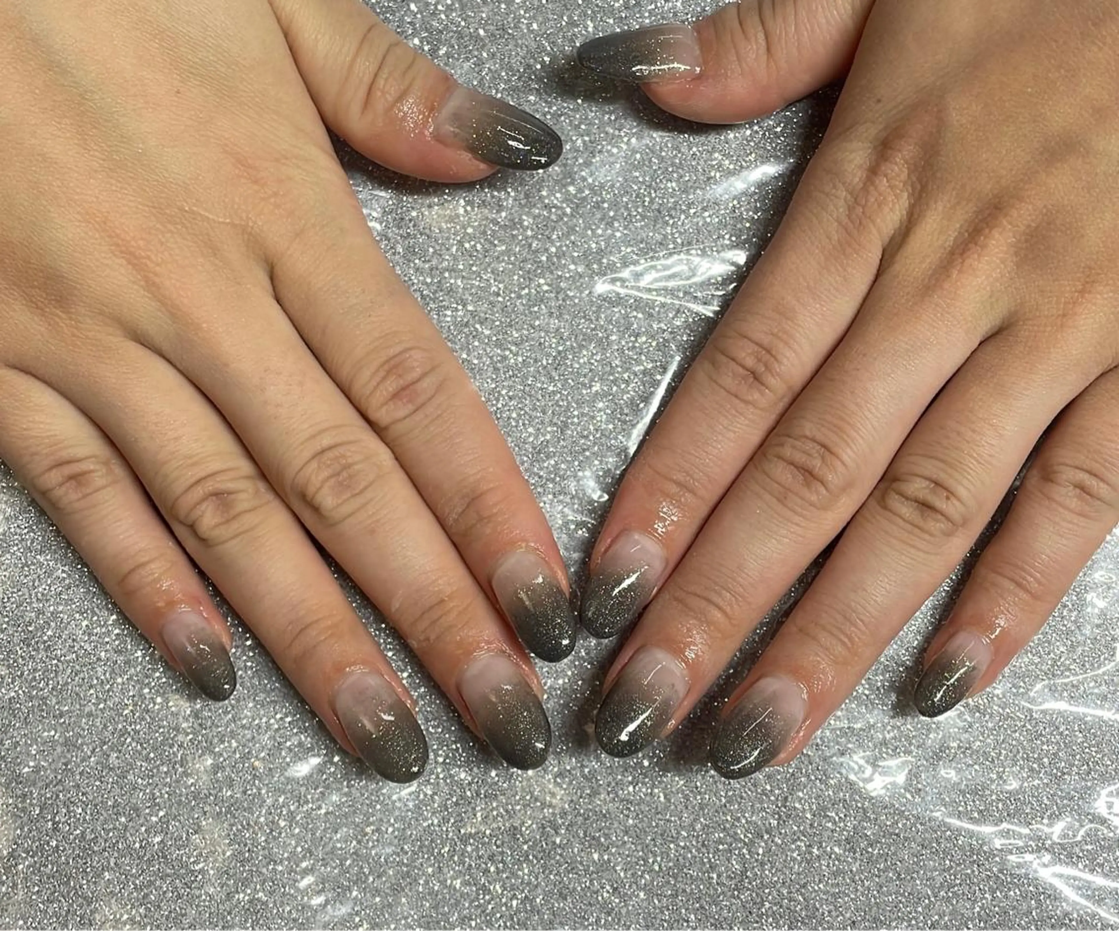 ネイル VIERU 🌈🎀💖のネイルデザイン