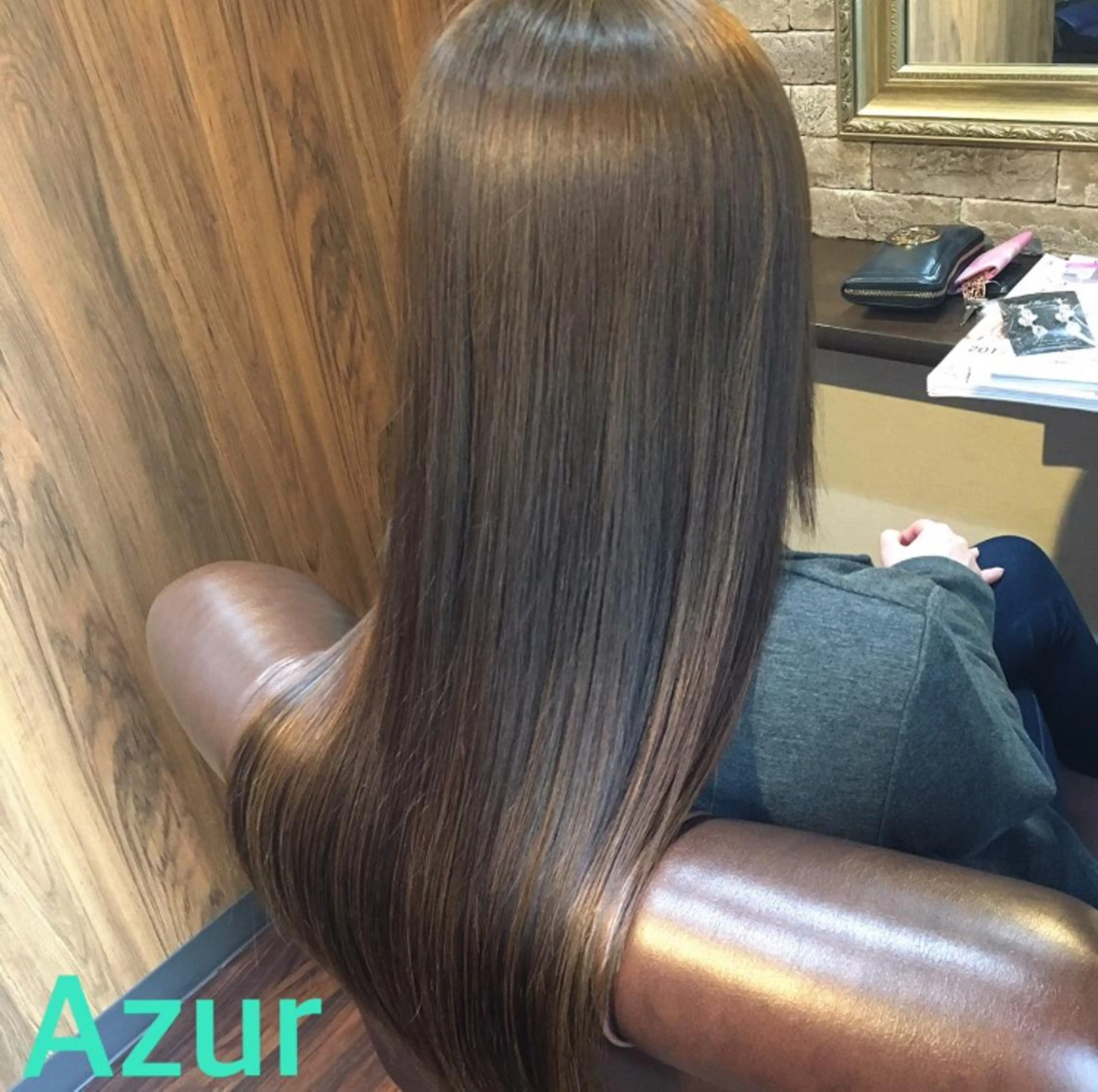 ロング カラー HairDesign Azurのヘアスタイル