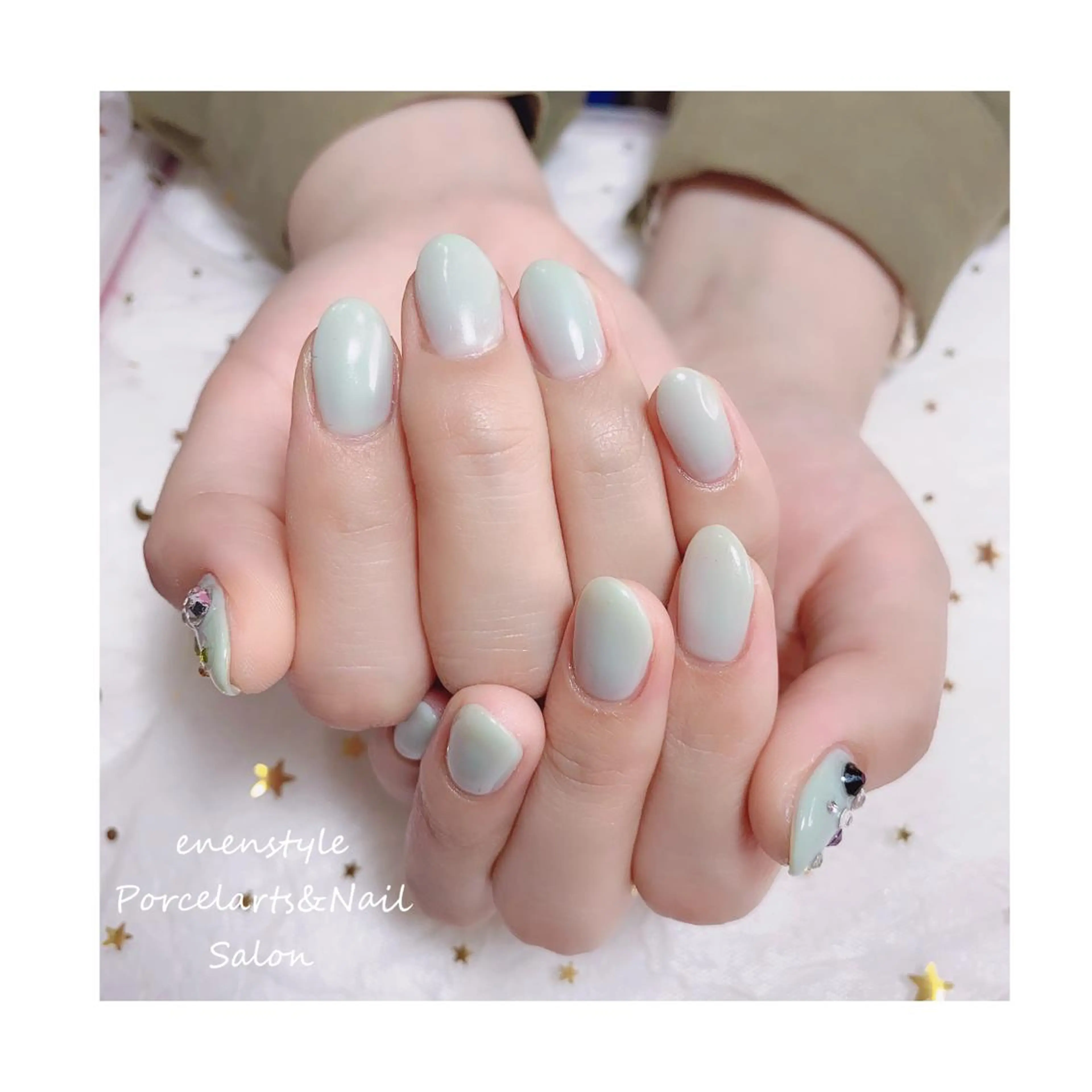 ショート ネイル ジェルネイル ニュアンスネイル オフィスネイル ワンカラーネイル パラジェル 👑enen style👑のネイルデザイン