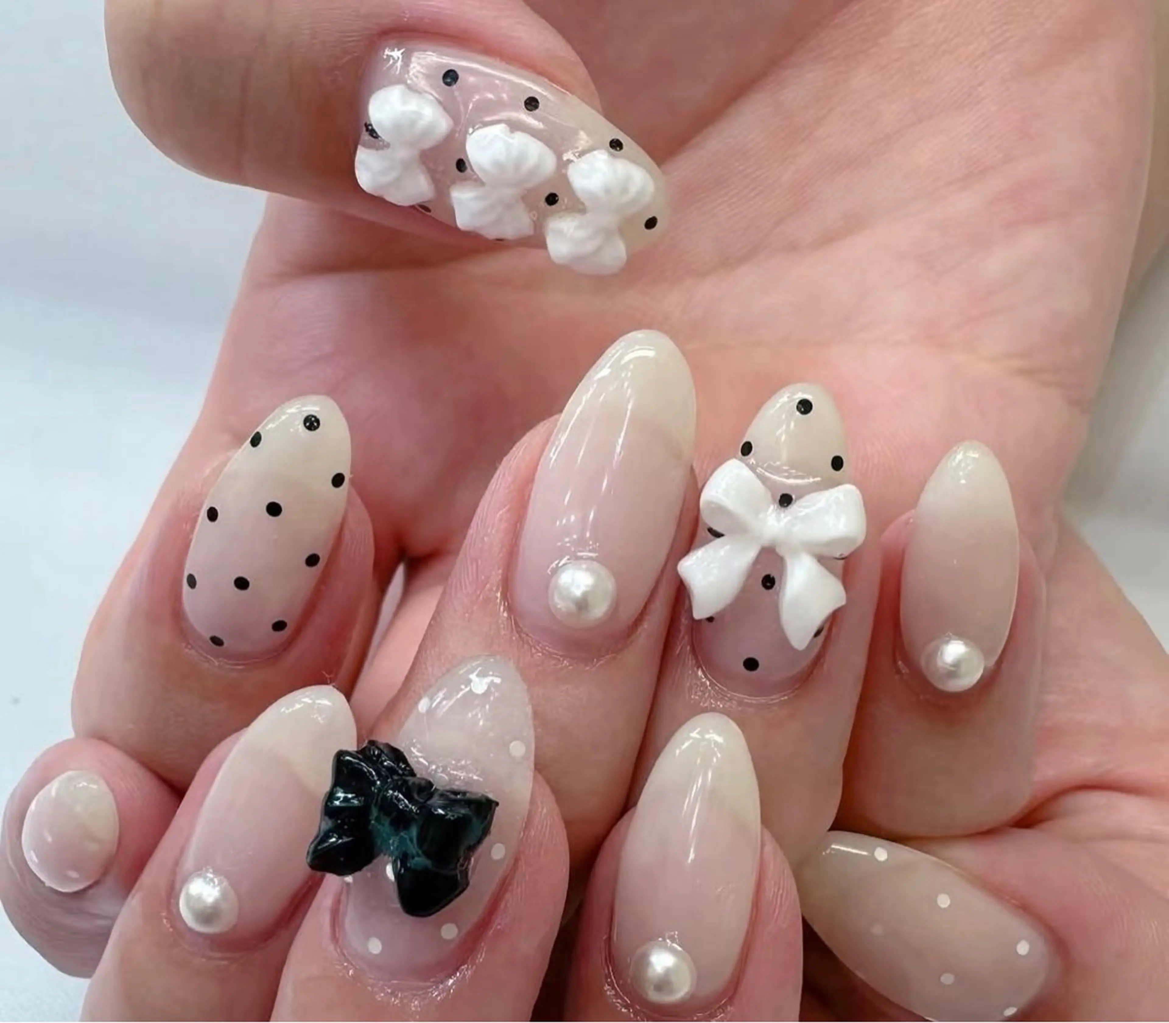 ネイル フレンチネイル ガーリー ガラスフレンチ 韓国ネイル ロングネイル ハンドネイル Venus nail チップ長さだし専門店のネイルデザイン