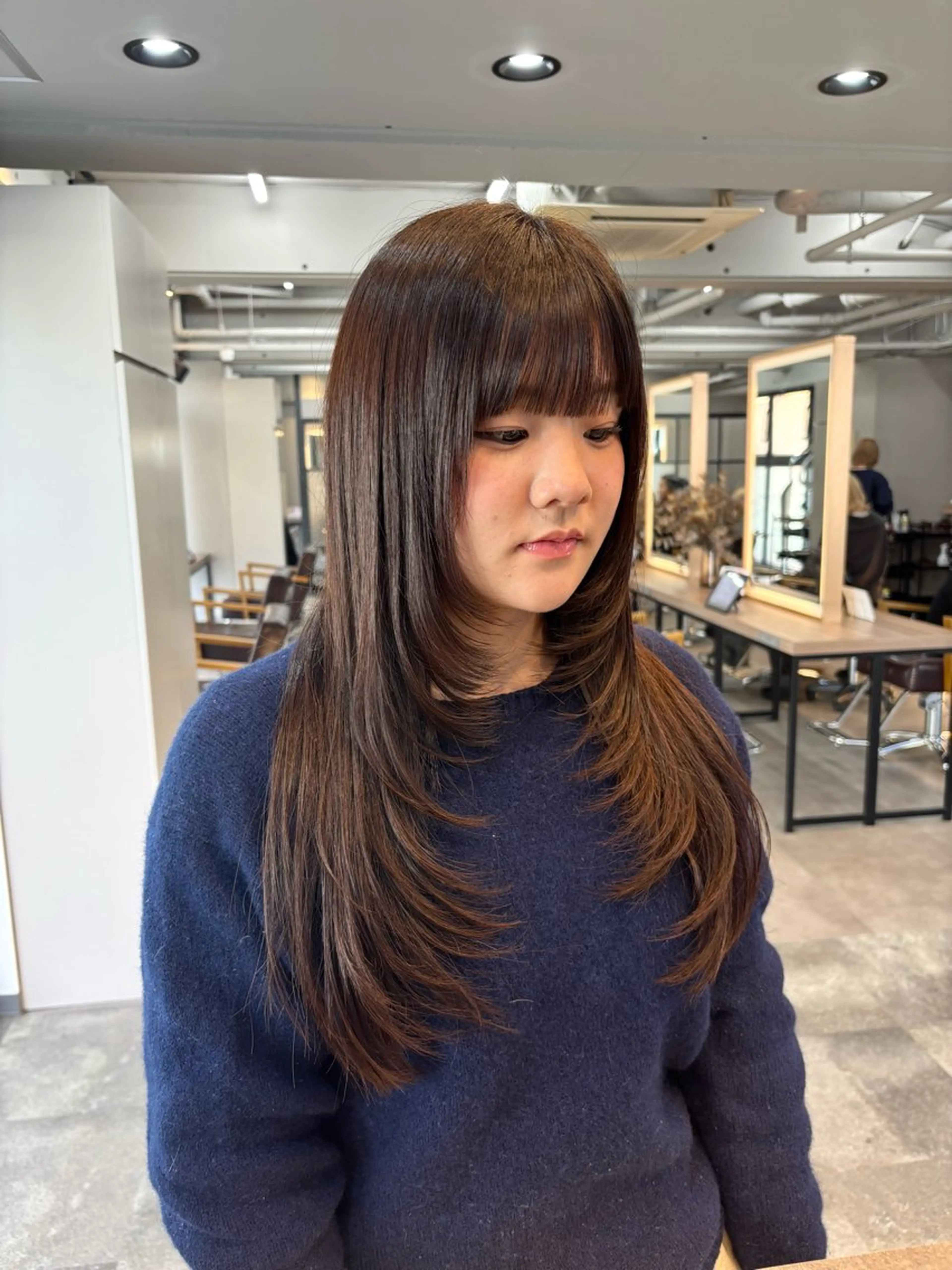 ロング レイヤーカット カット トリートメント レイヤー✂︎ぷつボブ 艶カラー🤍noaのヘアスタイル