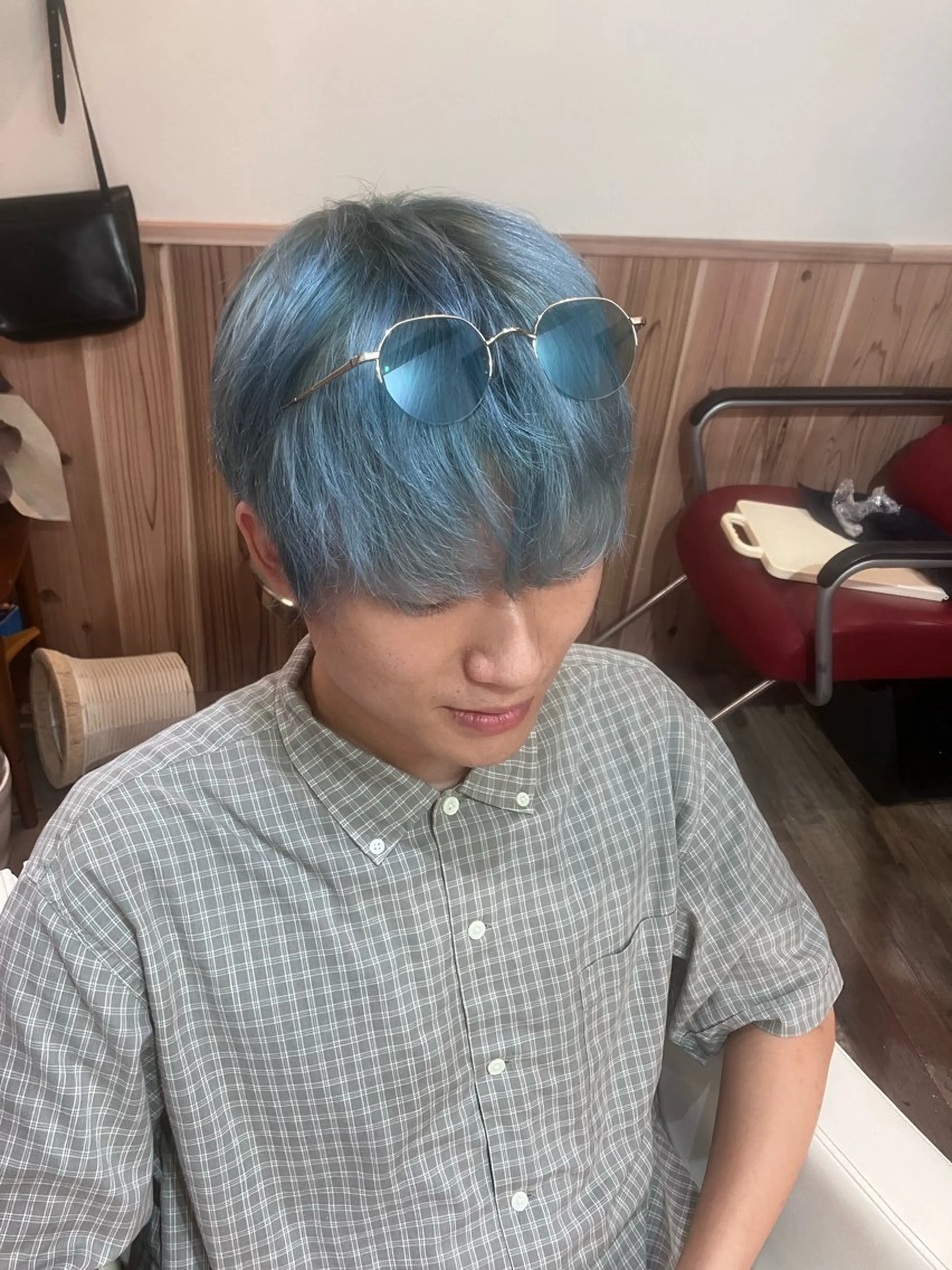 ショート カラー レイヤー/ブリーチ｜ 特殊パーマ/赤澤のヘアスタイル