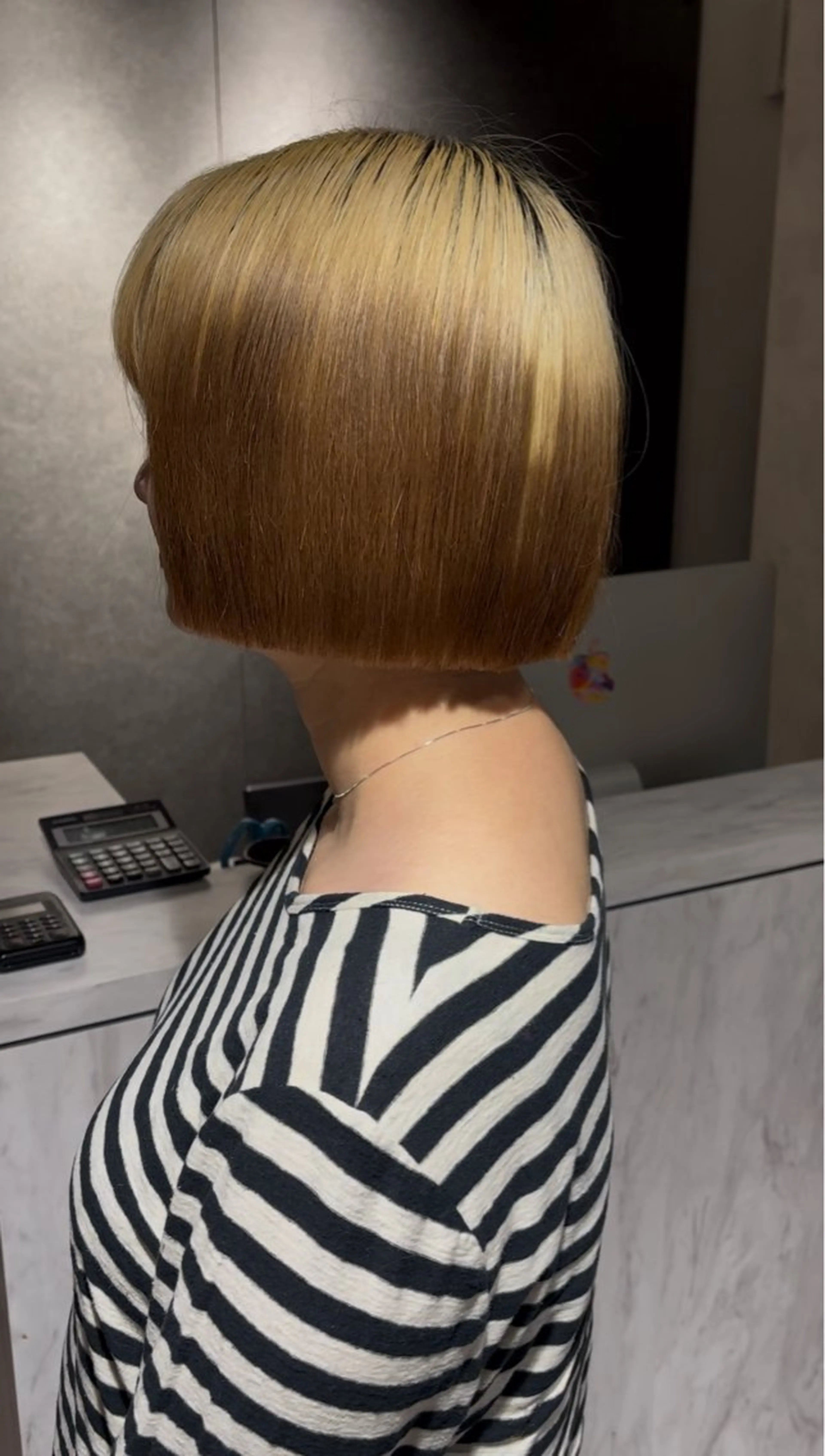 ハイトーン YONIのヘアスタイル