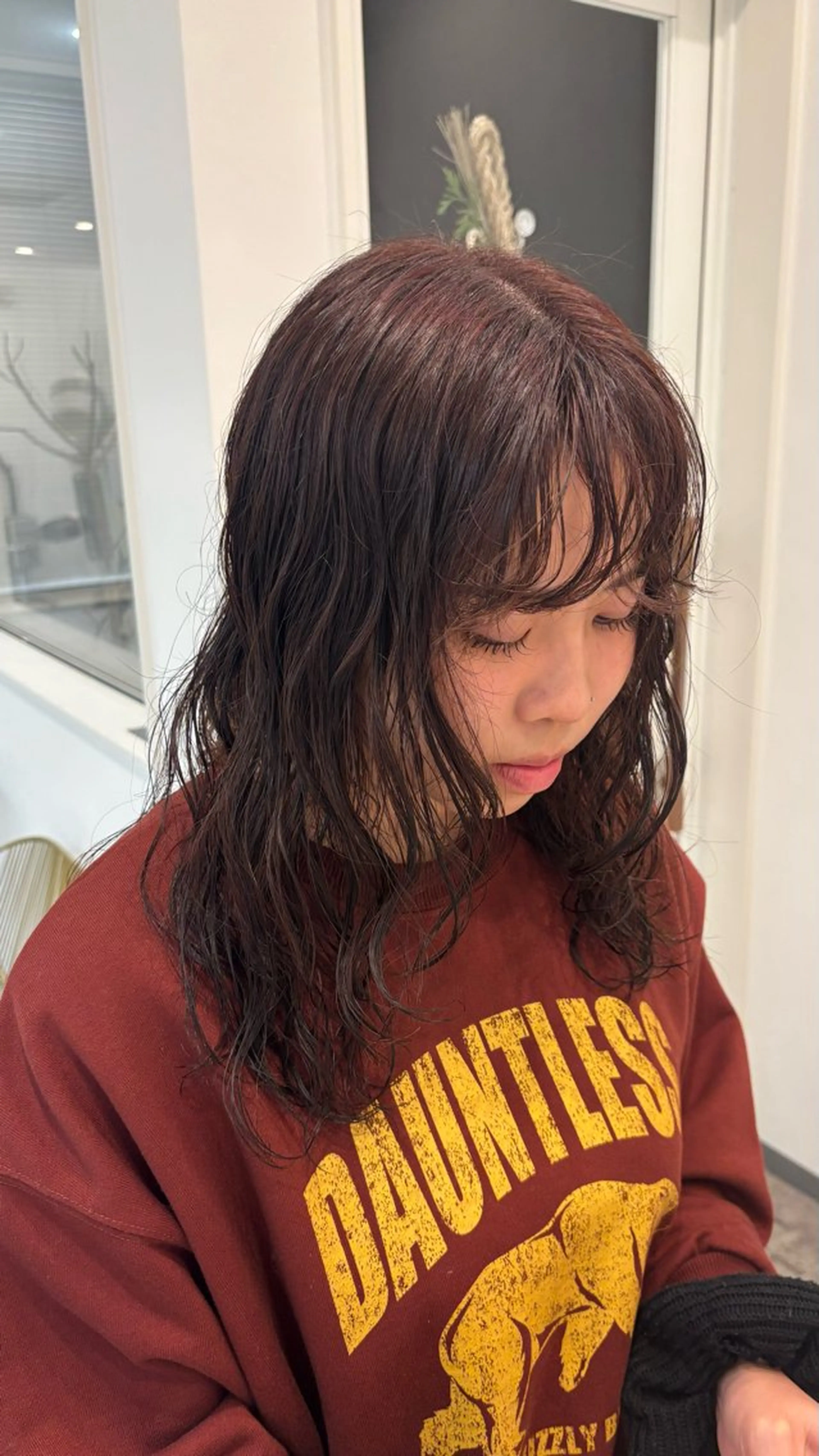 カラー ヘアカラー 若杉 百音のヘアスタイル