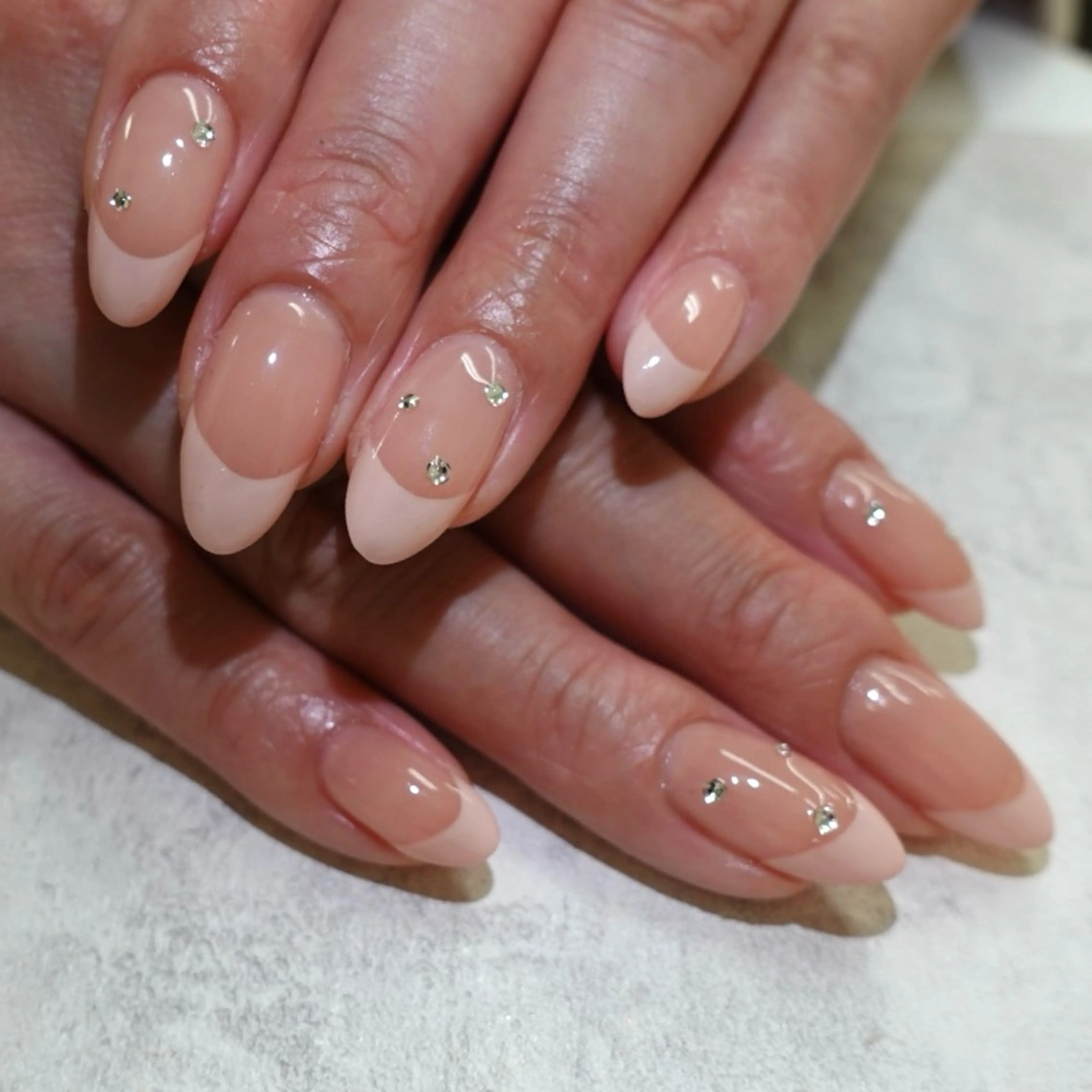 ネイル フレンチネイル chipieee naokaのネイルデザイン