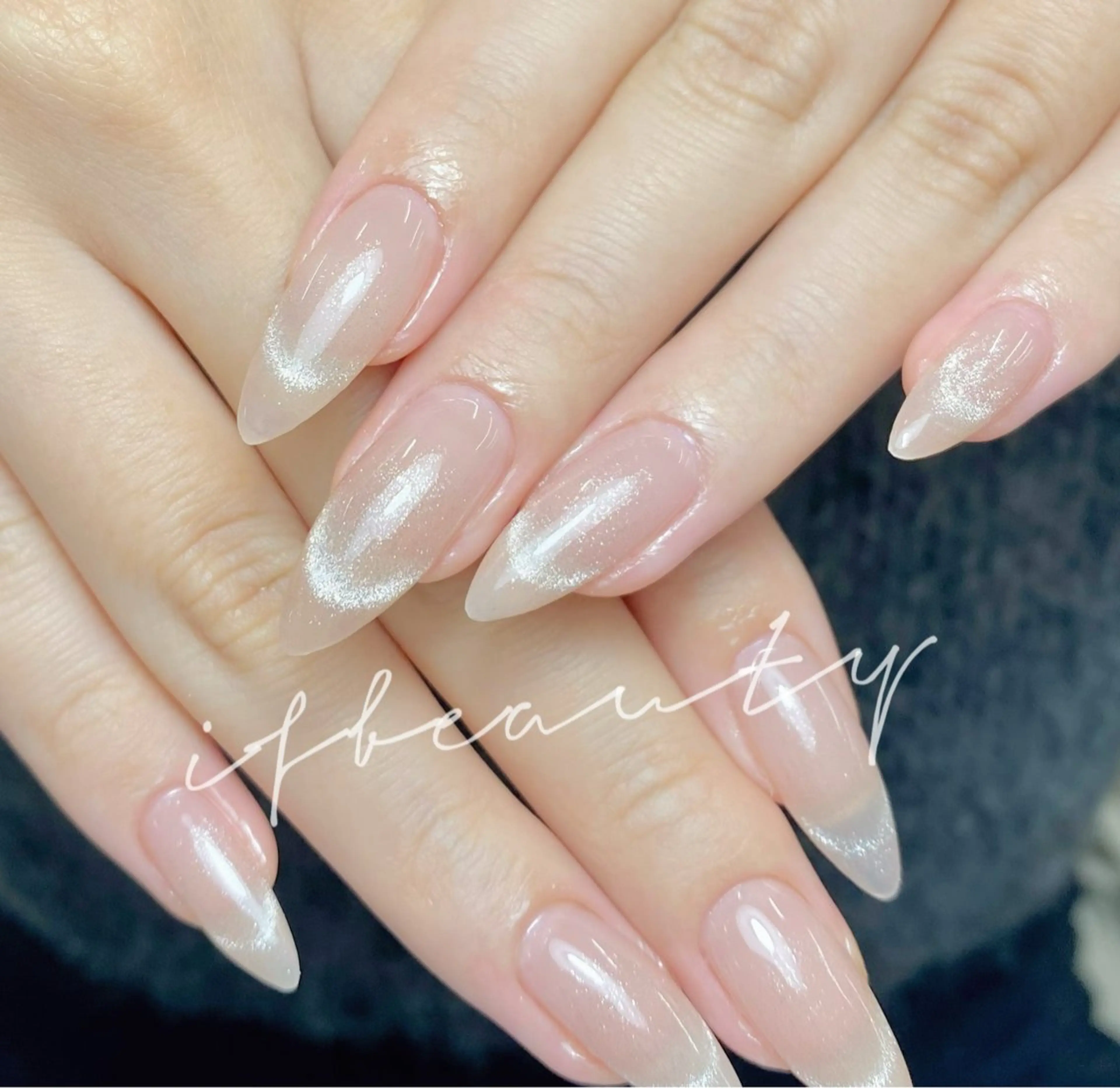 ネイル フレンチネイル キラキラネイル マグネットネイル マグネットフレンチ シンプルネイル ハンドネイル 💓mi.o Nail御徒町店のネイルデザイン