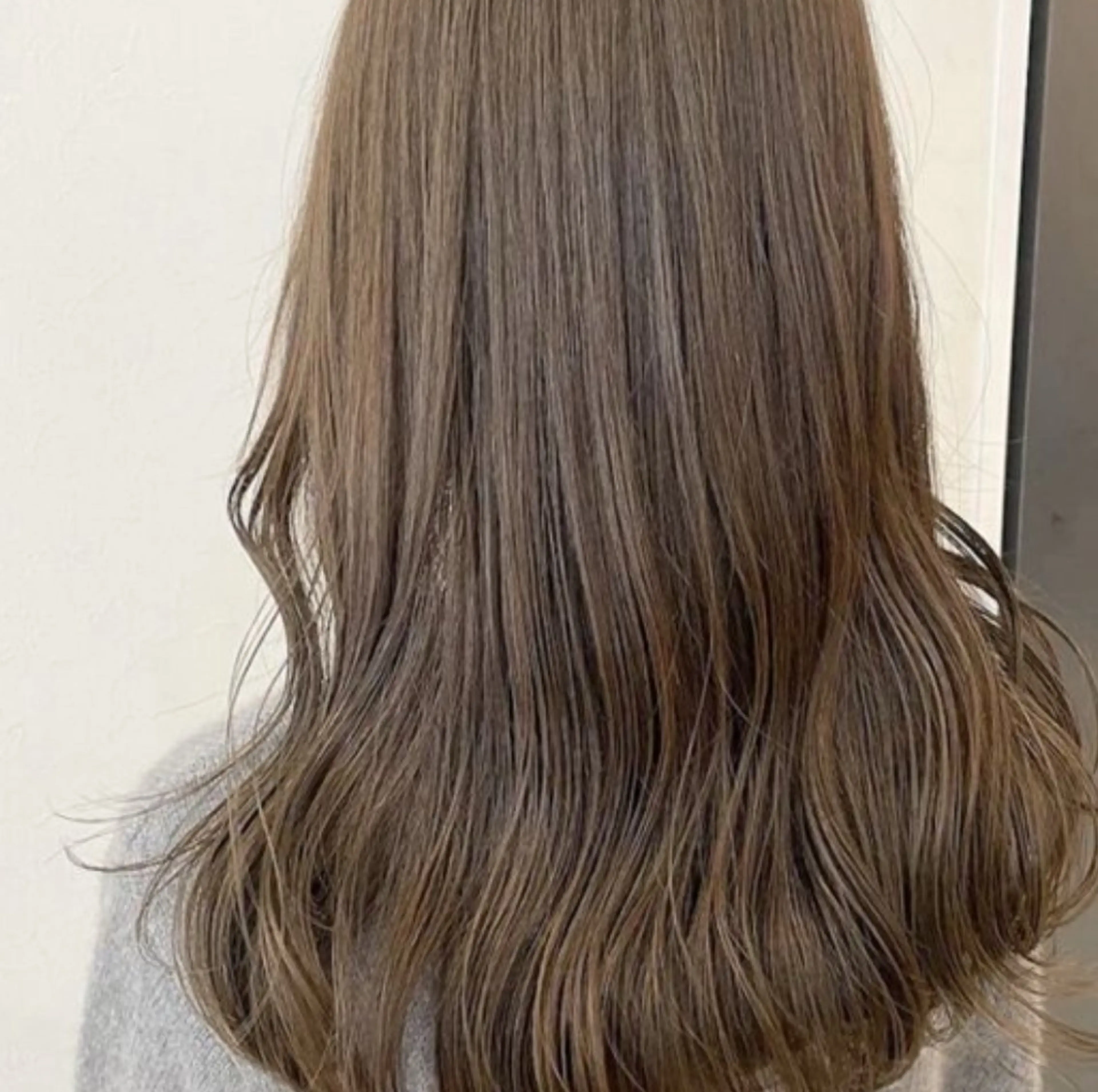 ロング カラー トリートメント ♣️似合わせ 艶髪カラーYUUGAのヘアスタイル