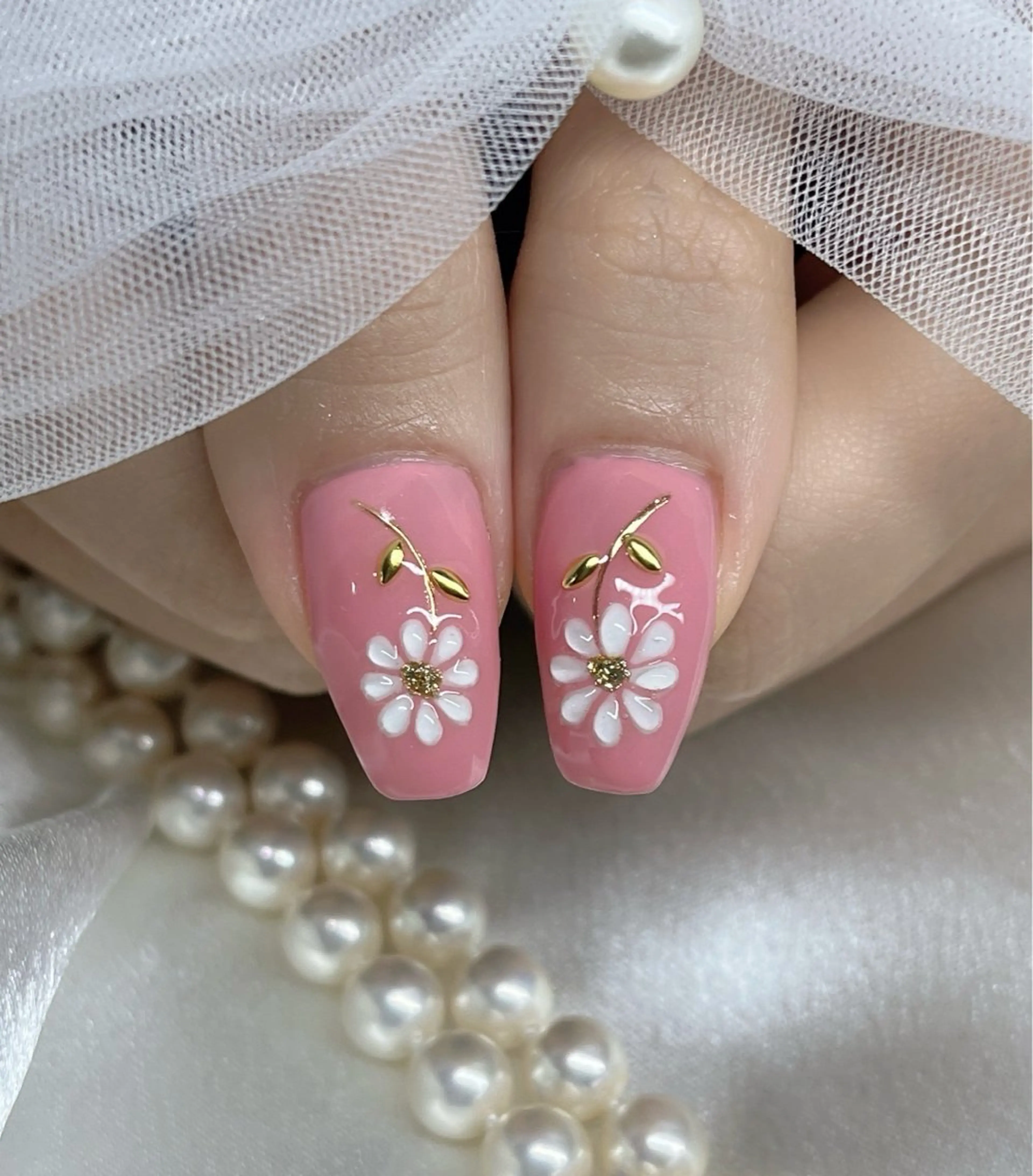 ネイル YOLO NAILのネイルデザイン