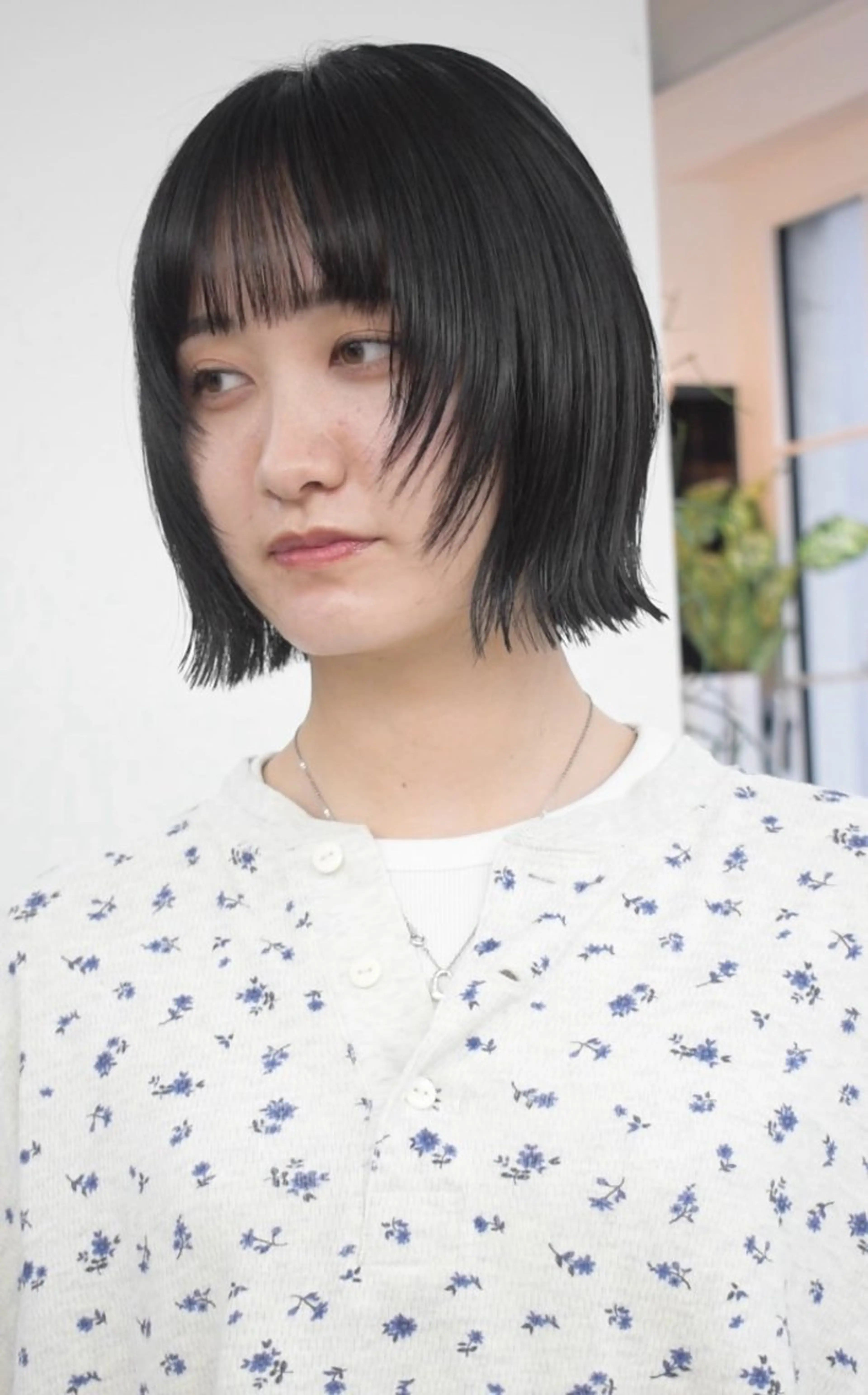 ミディアム カラー カット ヘアカラー トリートメント レイヤーボブ/ 艶カラー/サナ🌼のヘアスタイル