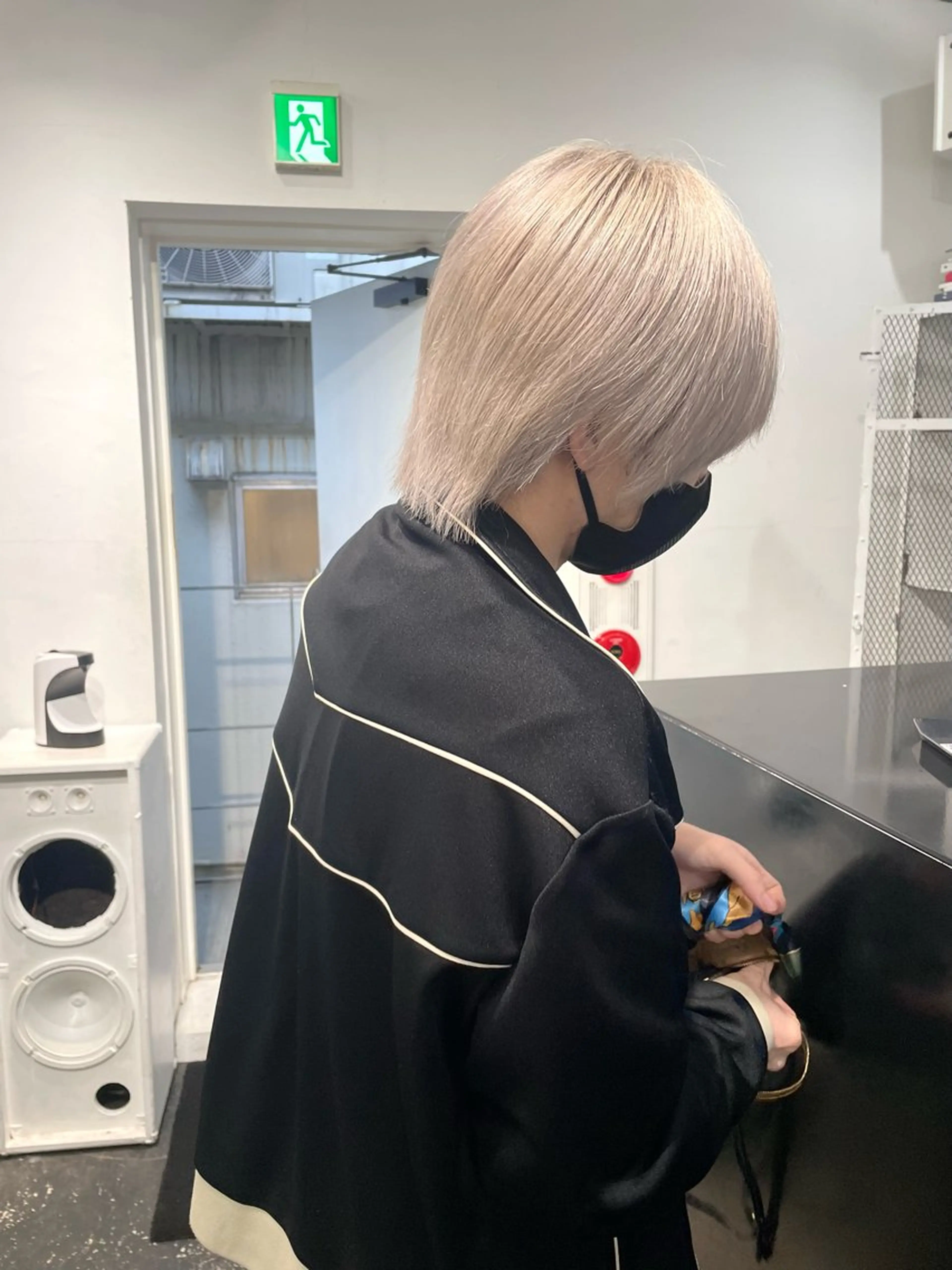 ショート カラー ヘアアレンジ メンズ メンズブリーチ ベージュカラー ブリーチ ブロンド ホワイトベージュ カット ヘアカラー トリートメント 艶ハイトーン/ヘア アレンジAYAKAのヘアスタイル