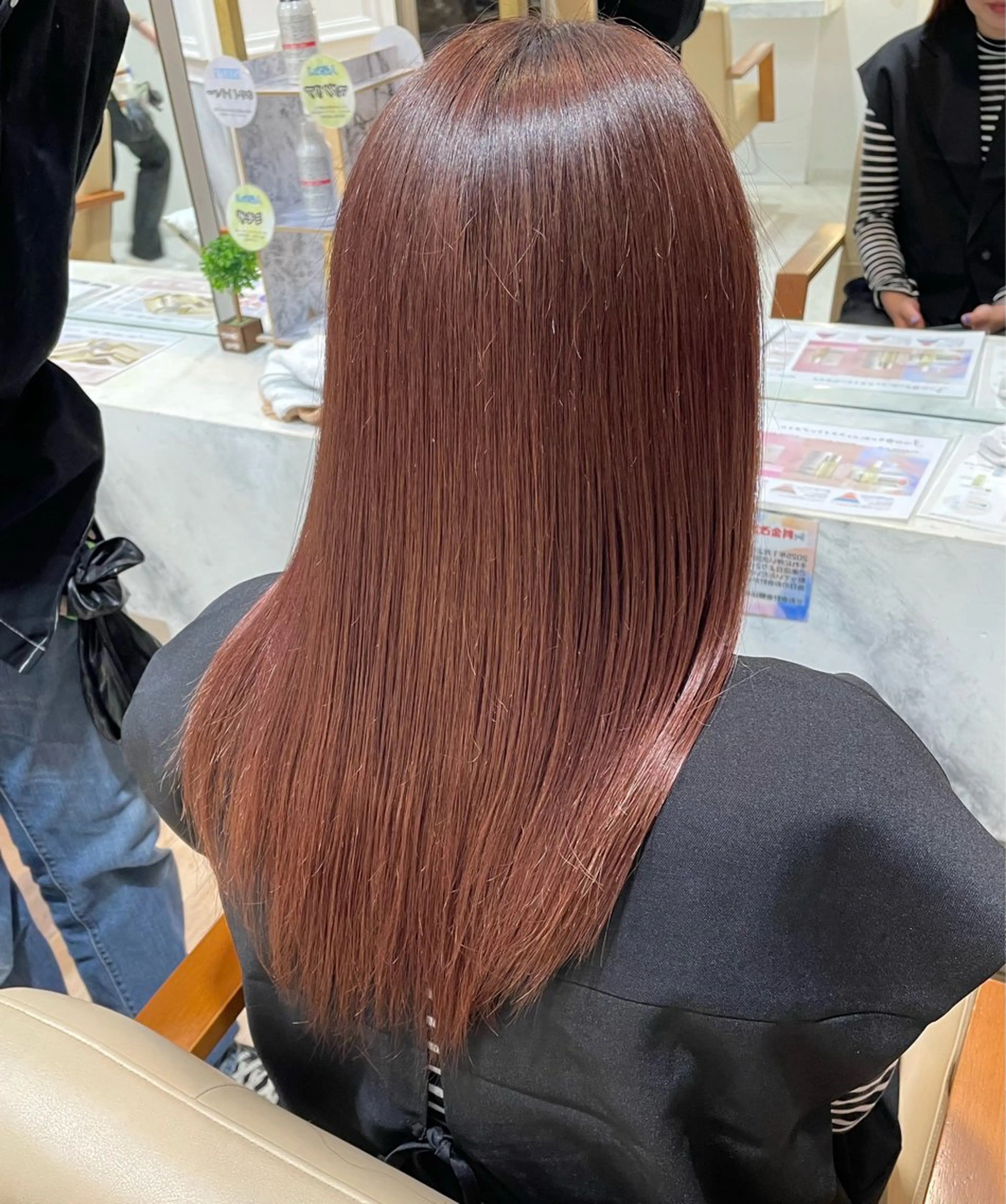 ロング カラー ヘアカラー トリートメント 新庄 雪乃のヘアスタイル