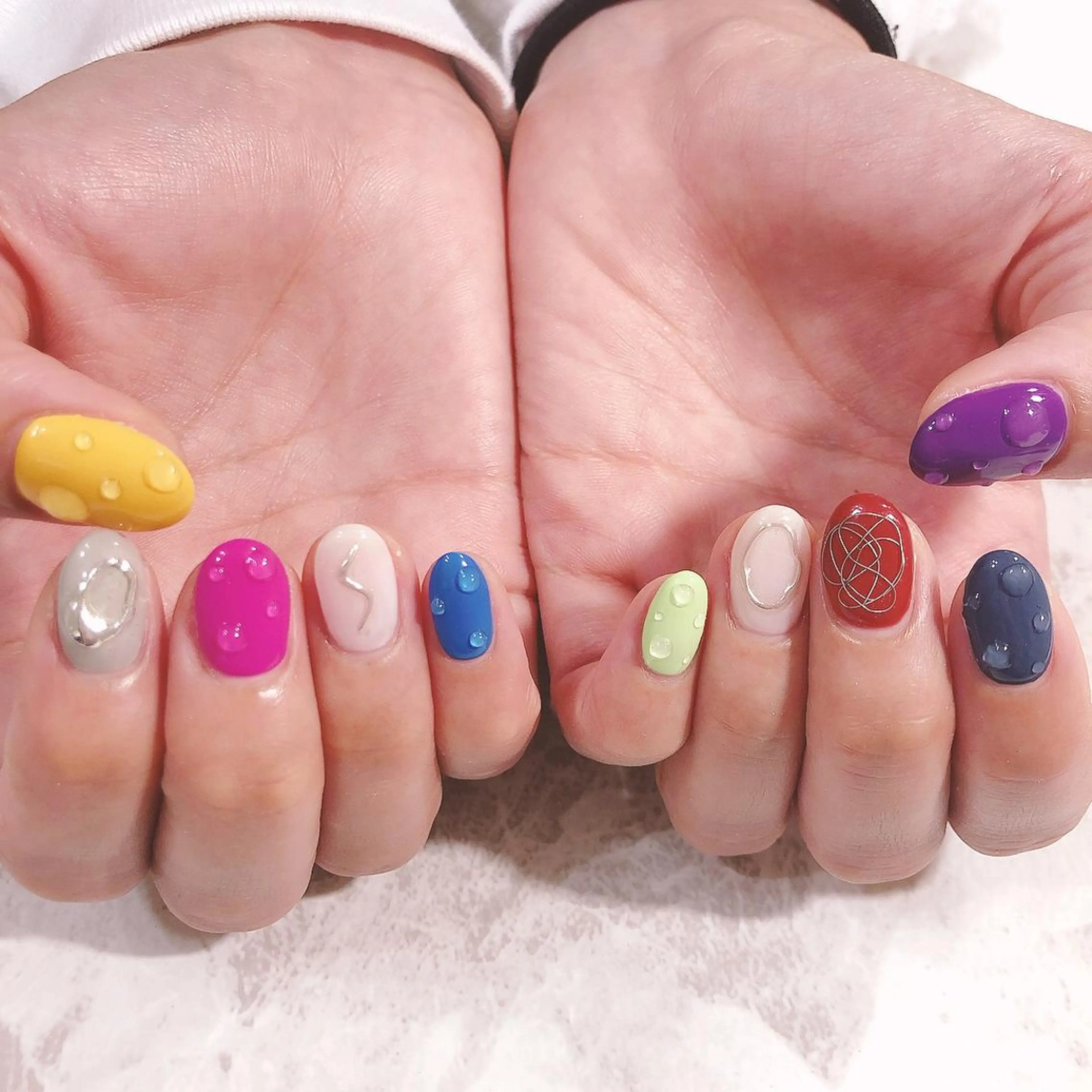 ネイル VIOLUS所属・VIOLUS 関目のネイルデザイン