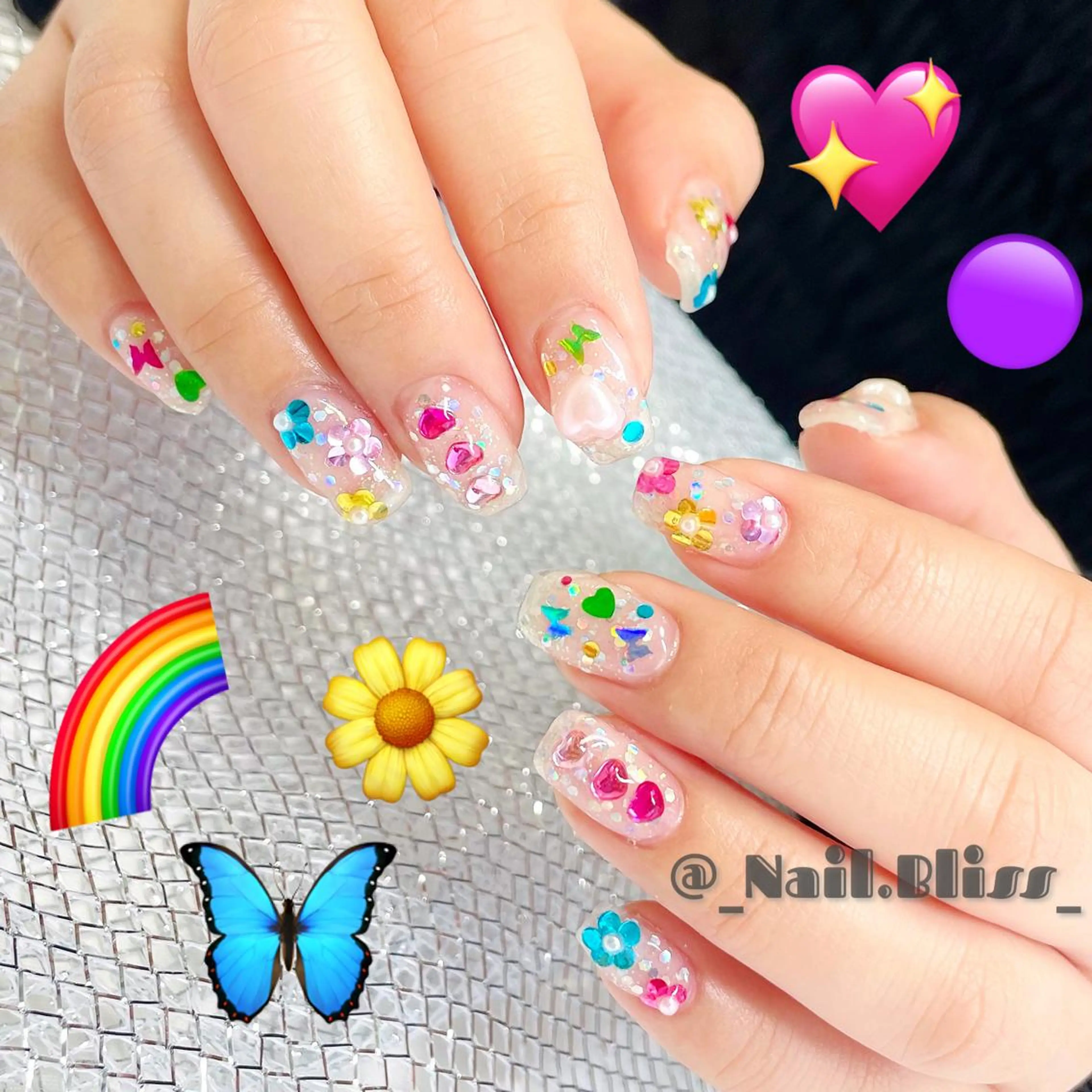 ネイル クリアネイル ハンドネイル NAIL BLISSのネイルデザイン