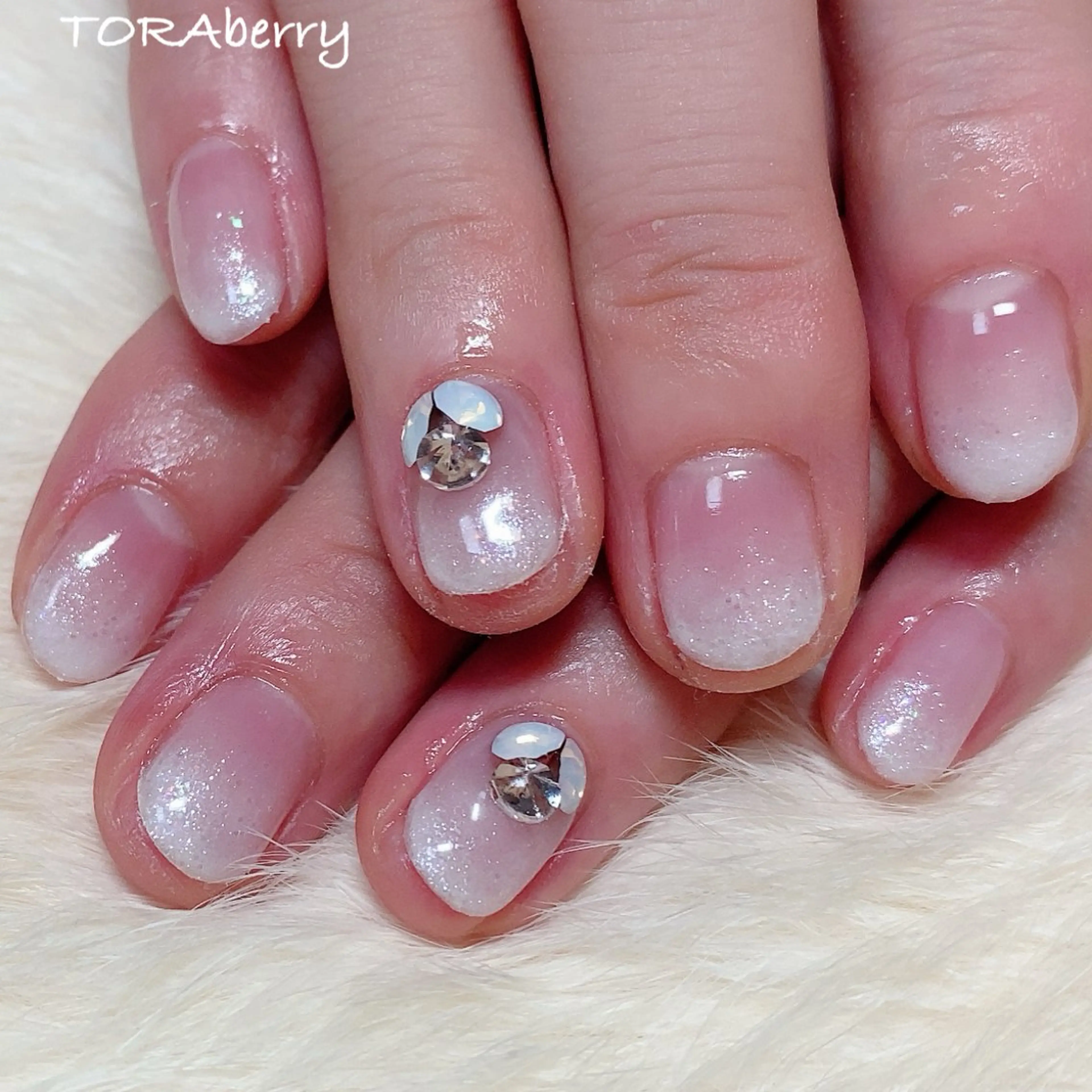 ネイル ハンドネイル ネイリスト なつみのネイルデザイン