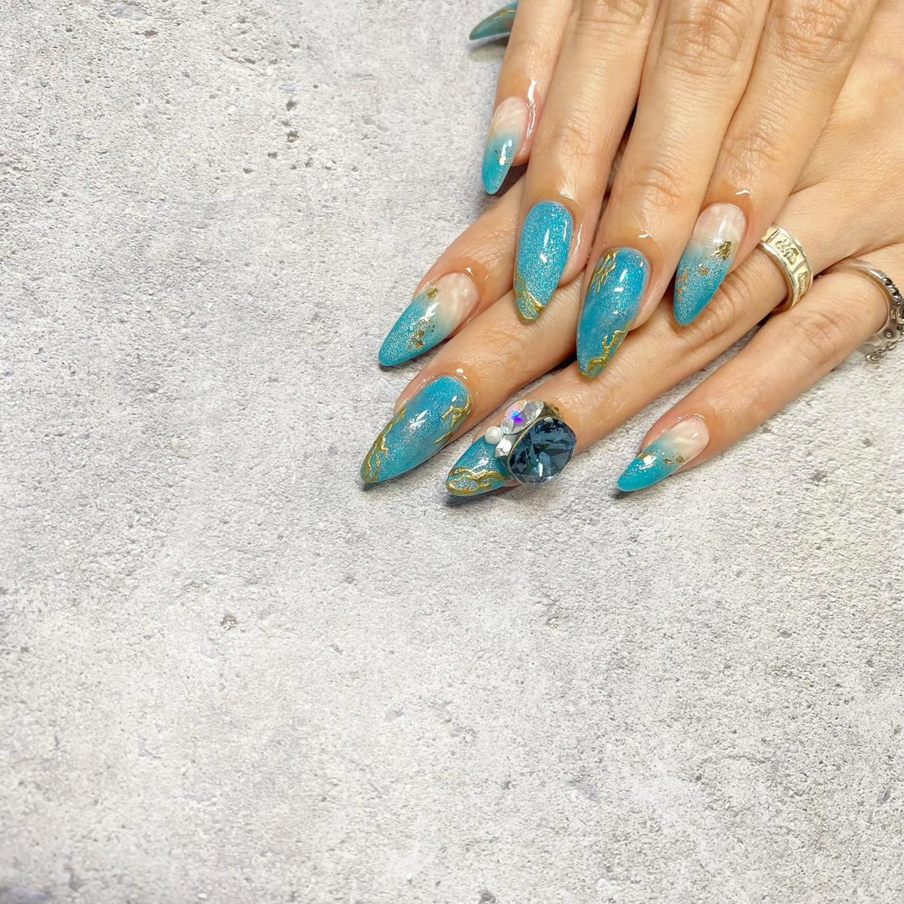 ネイル ハンドネイル nailsalon Cee【橿原市】のネイルデザイン