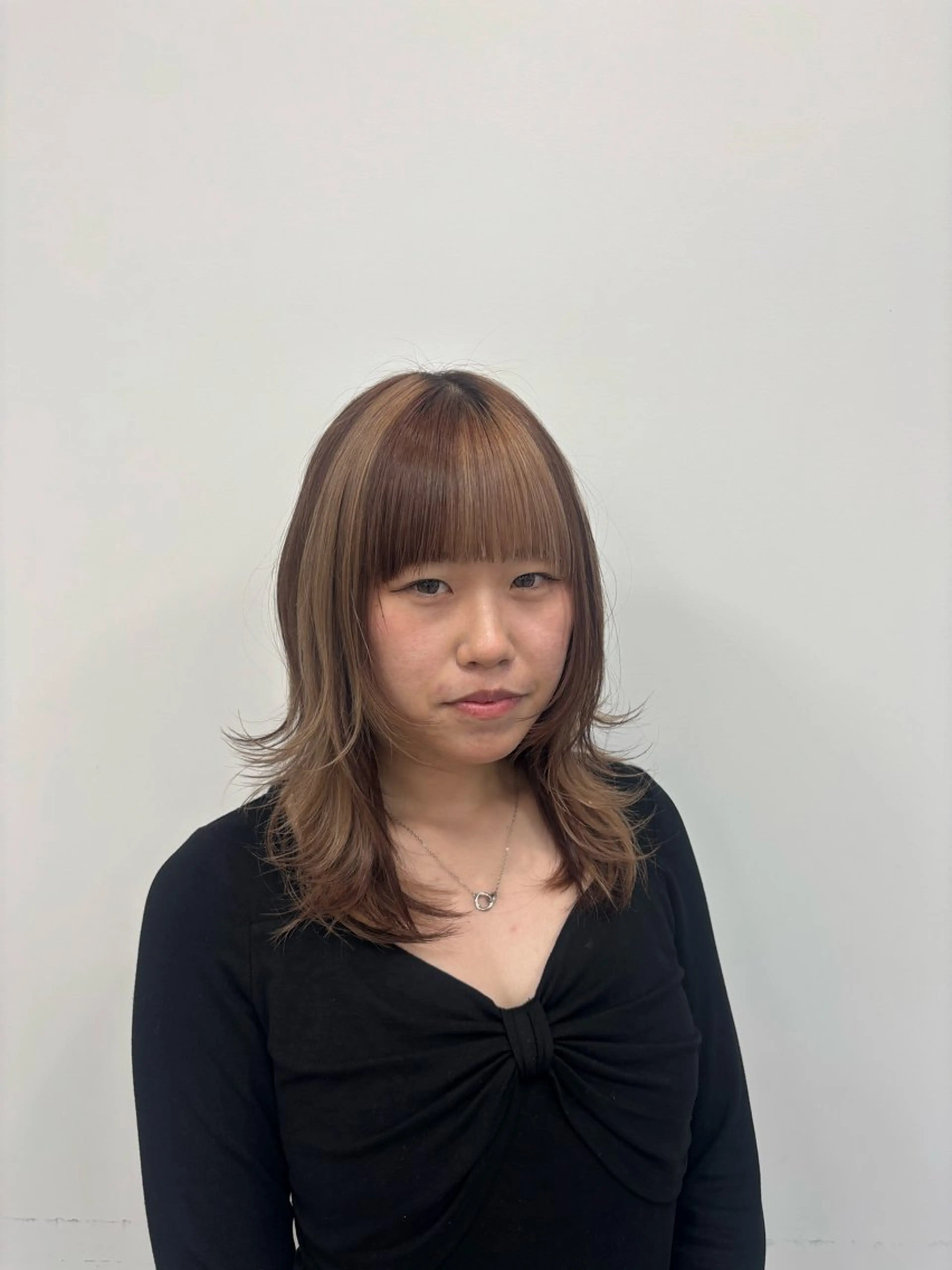 ミディアム カラー NANA #艶カラーのヘアスタイル