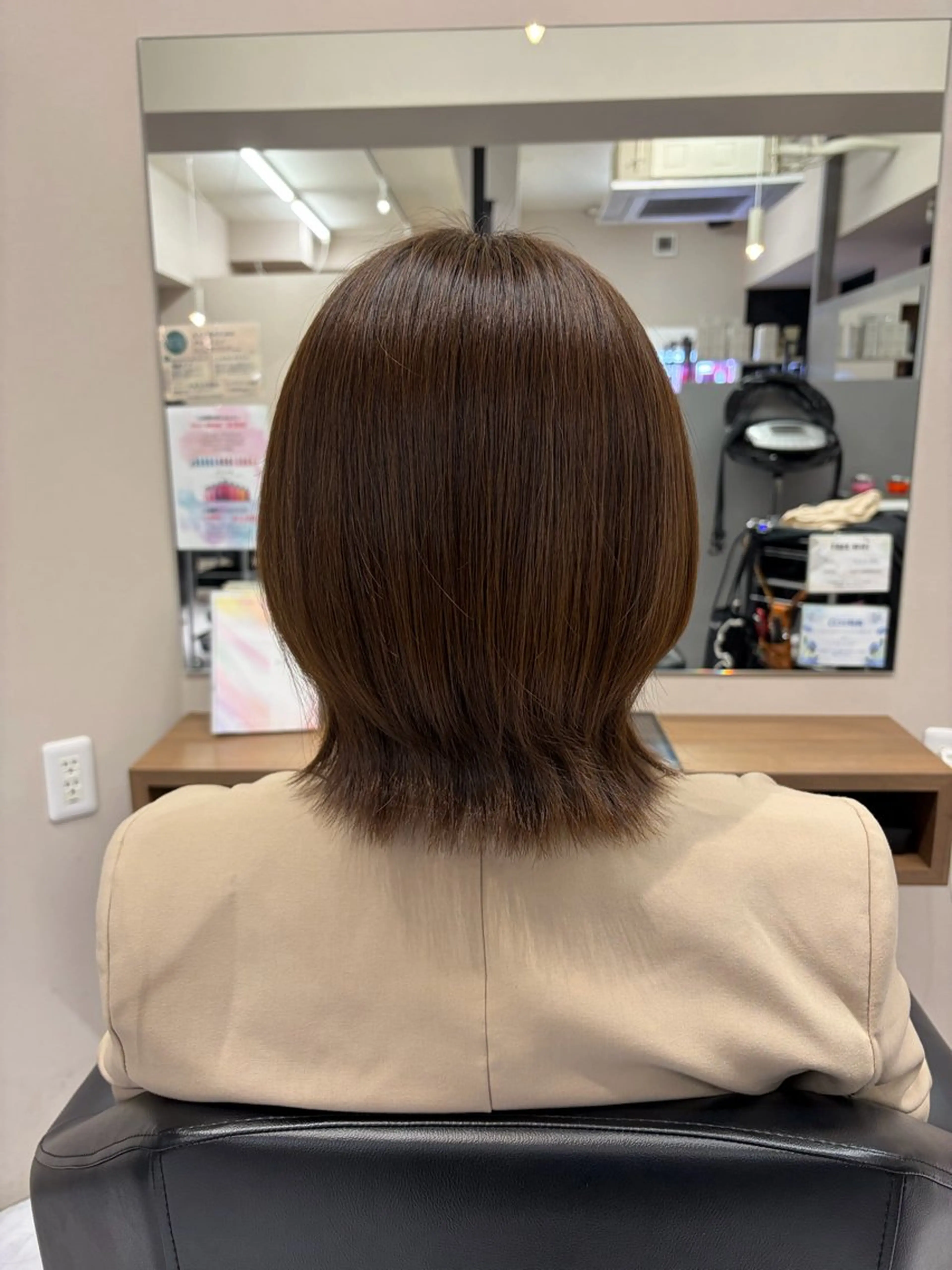 ミディアム カラー アッシュ アッシュブラウン ブラウンカラー 透明感カラー カット ヘアカラー 山中麗美 / モデル募集のヘアスタイル