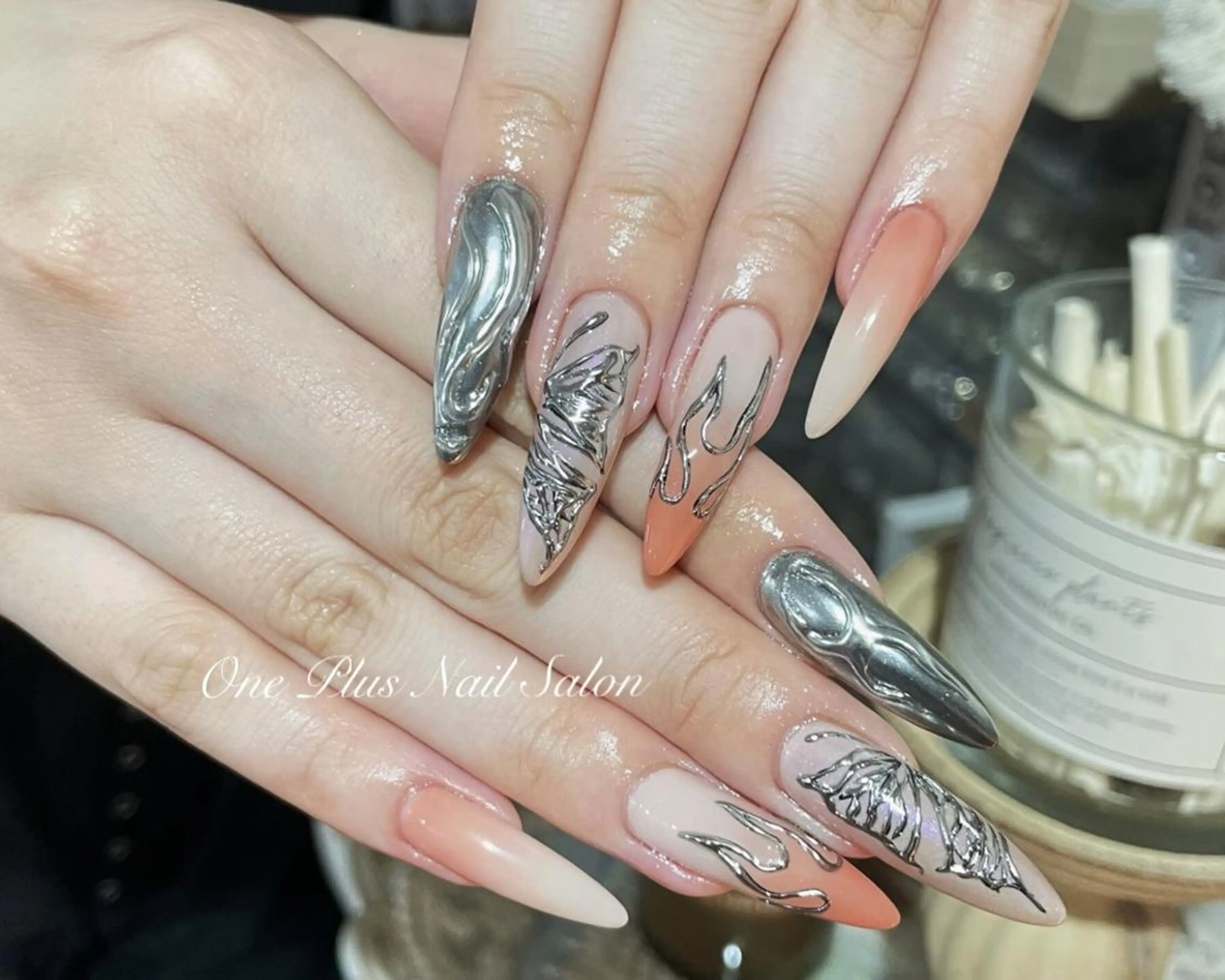 ネイル One Plus Nail Salonのネイルデザイン