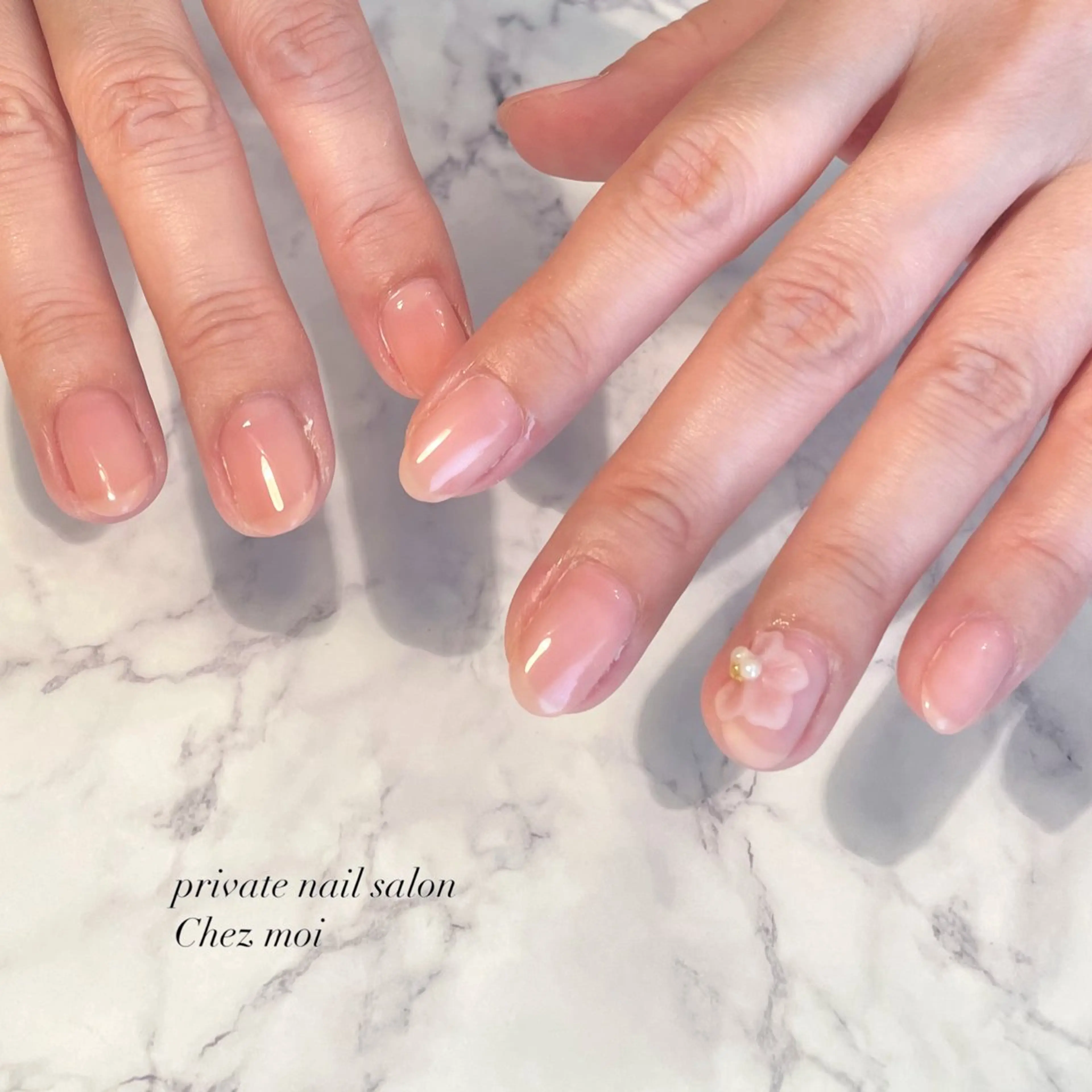 ネイル KOMINE TOMOKOのネイルデザイン