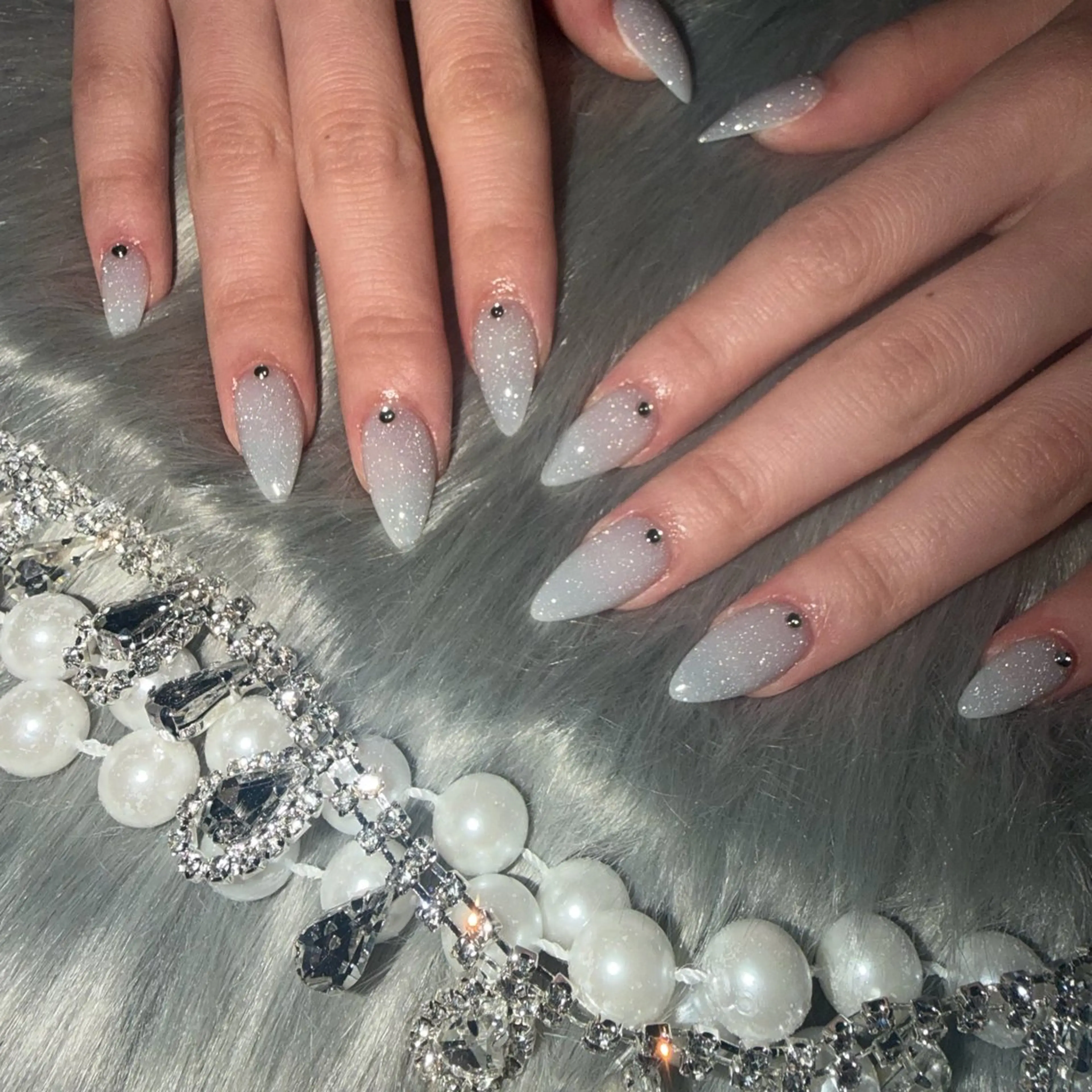 ネイル フレンチネイル ジェルネイル 韓国ネイル ロングネイル マグネットネイル ハンドネイル Nail Salon Growのネイルデザイン