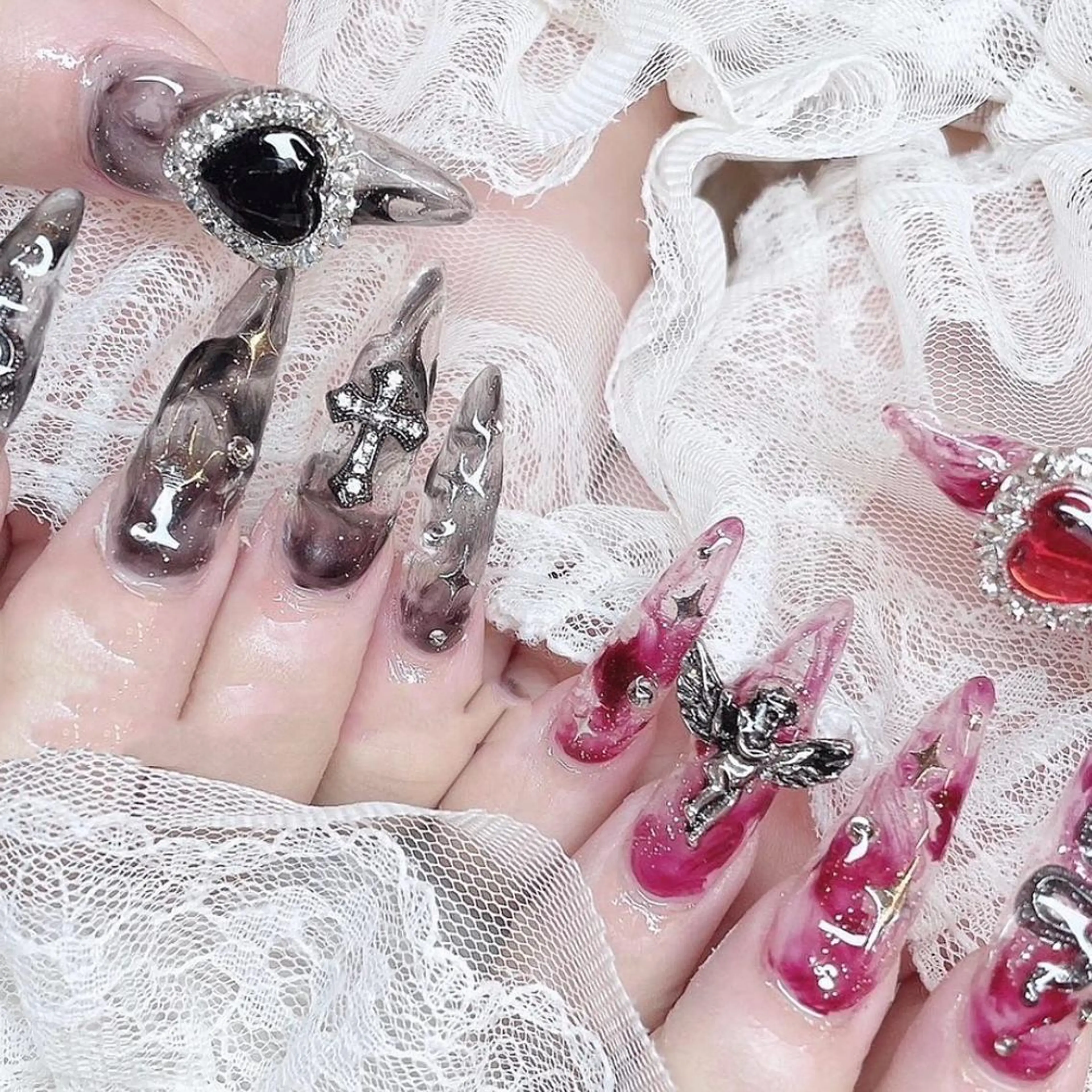 メンズ ネイル アートネイル フレンチネイル ジェルネイル キラキラネイル パラジェル ハンドネイル フットネイル Bloom kabukiのネイルデザイン